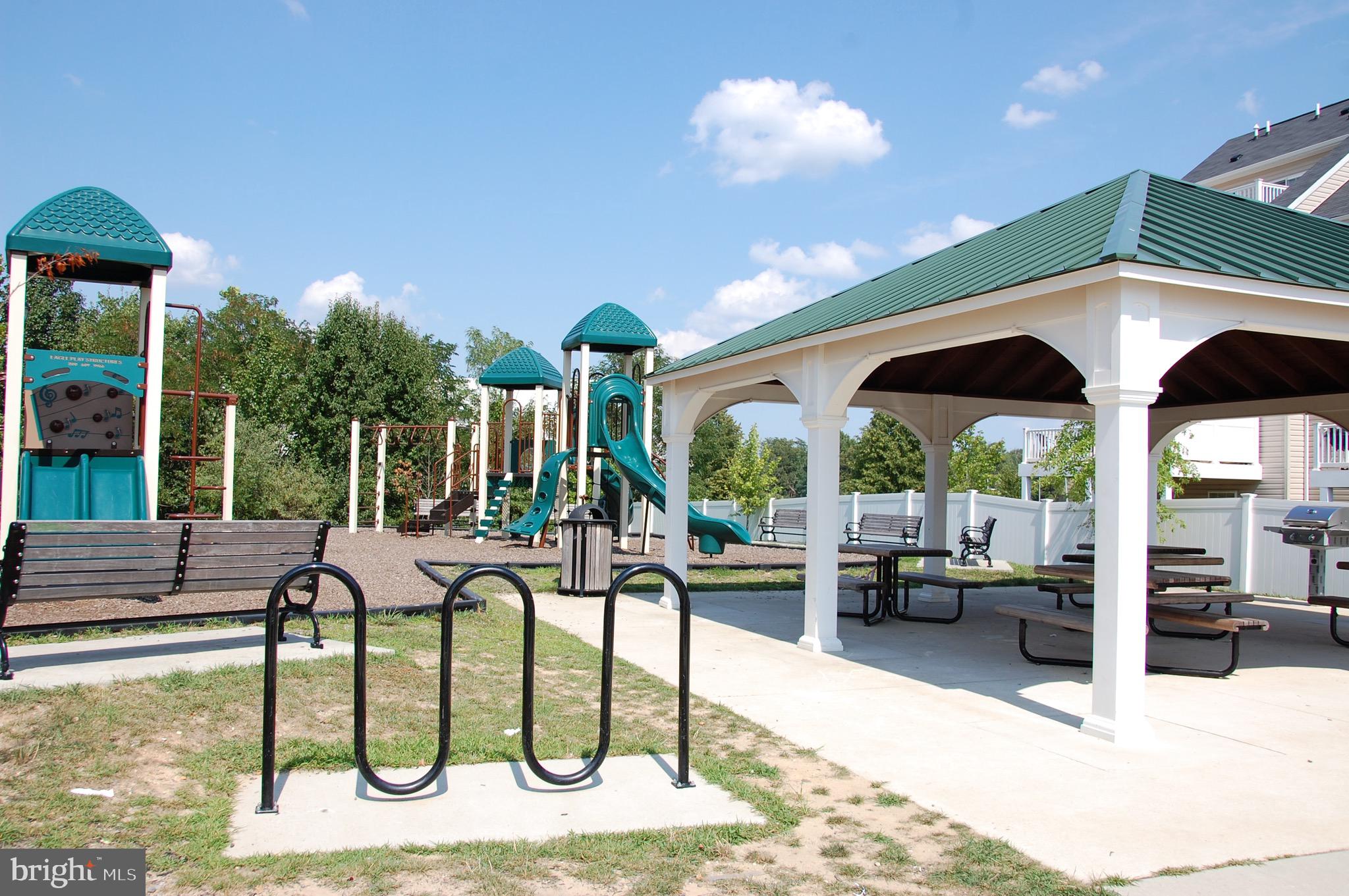 BLUE STREAM - Residential