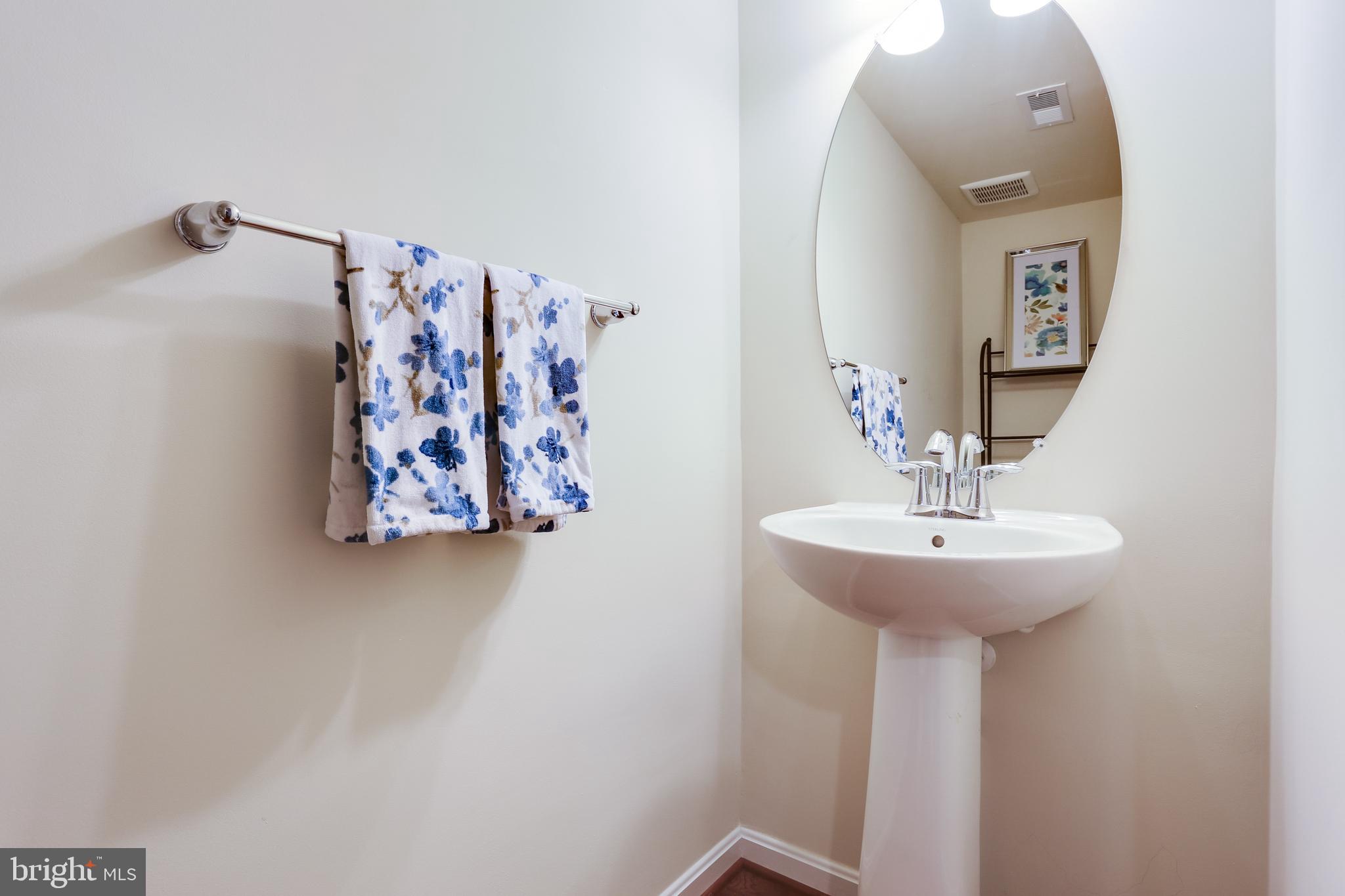 BLUE STREAM - Residential