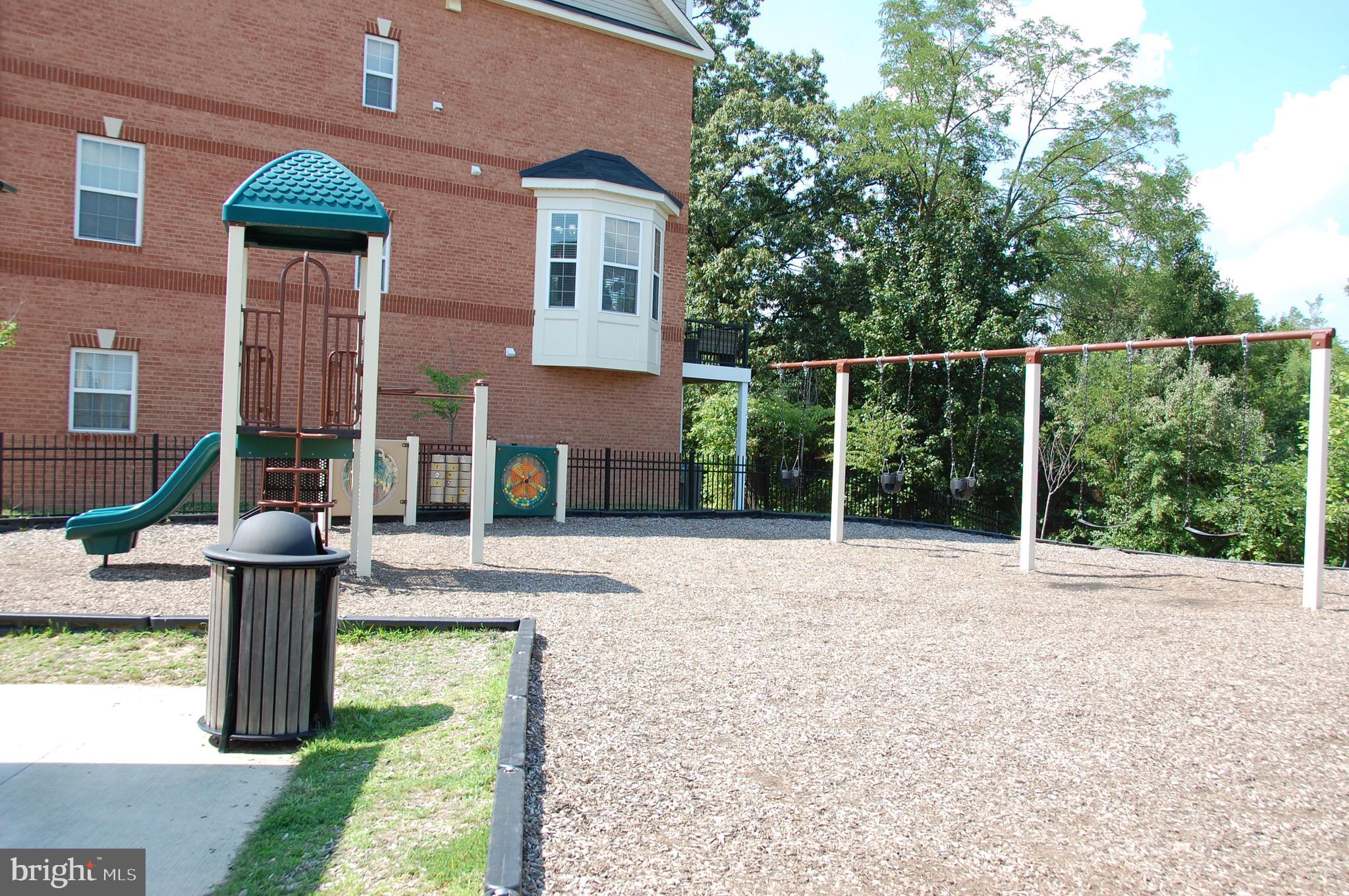 BLUE STREAM - Residential