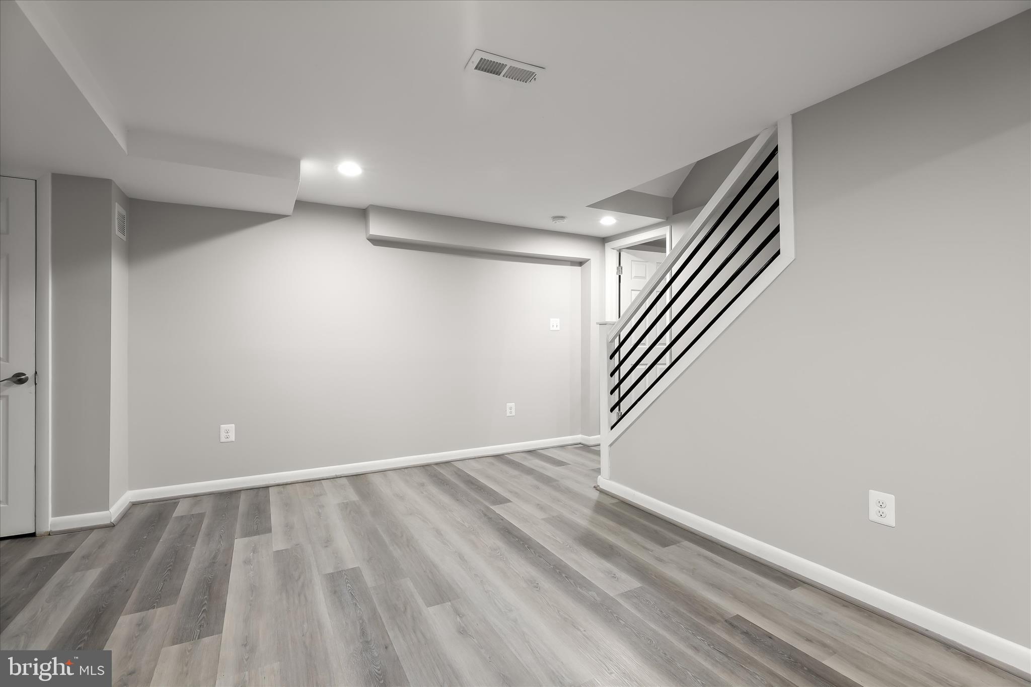 LUTHER VILLAGE - Residential