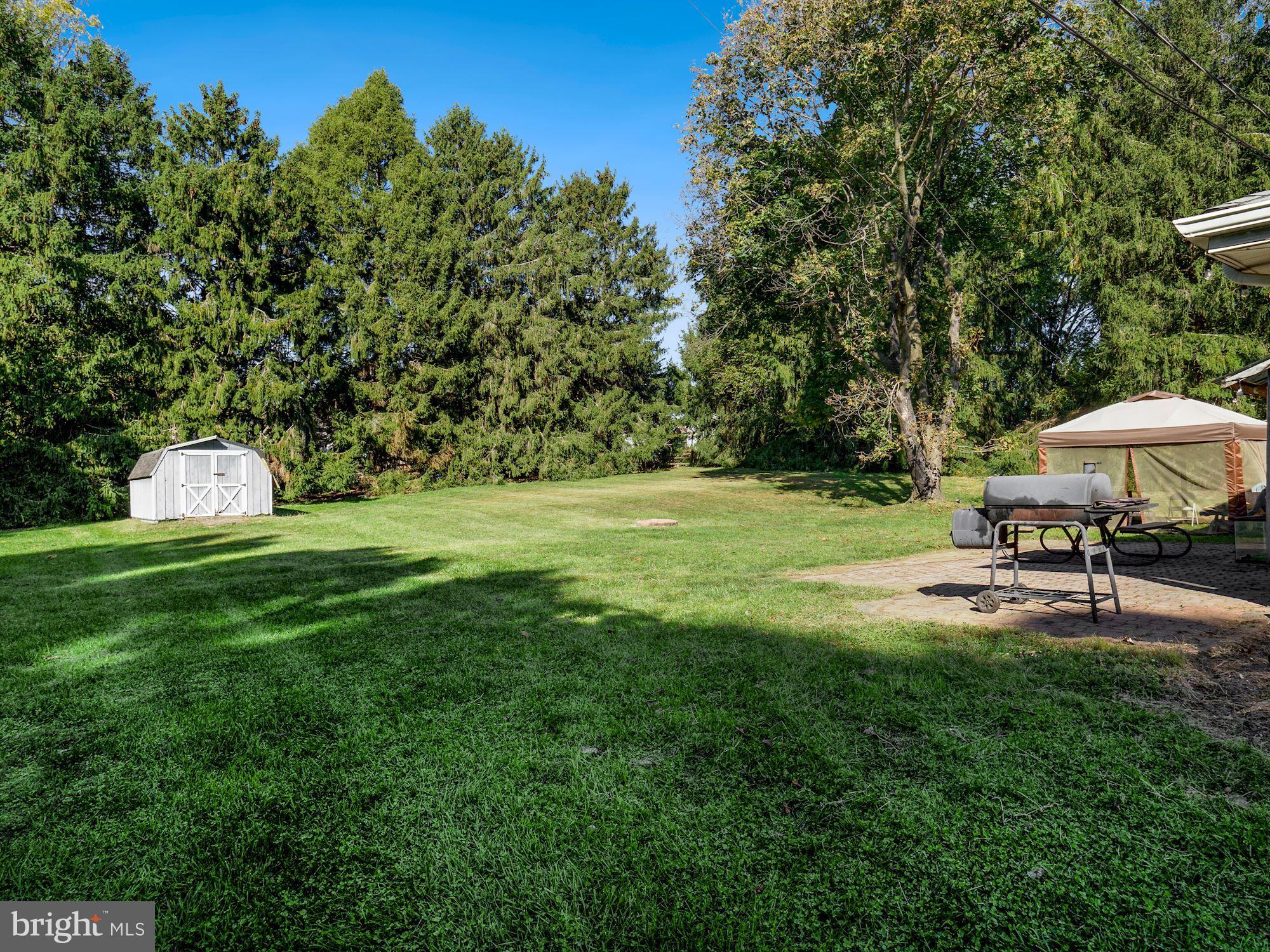 MID COUNTY VIEW - Residential