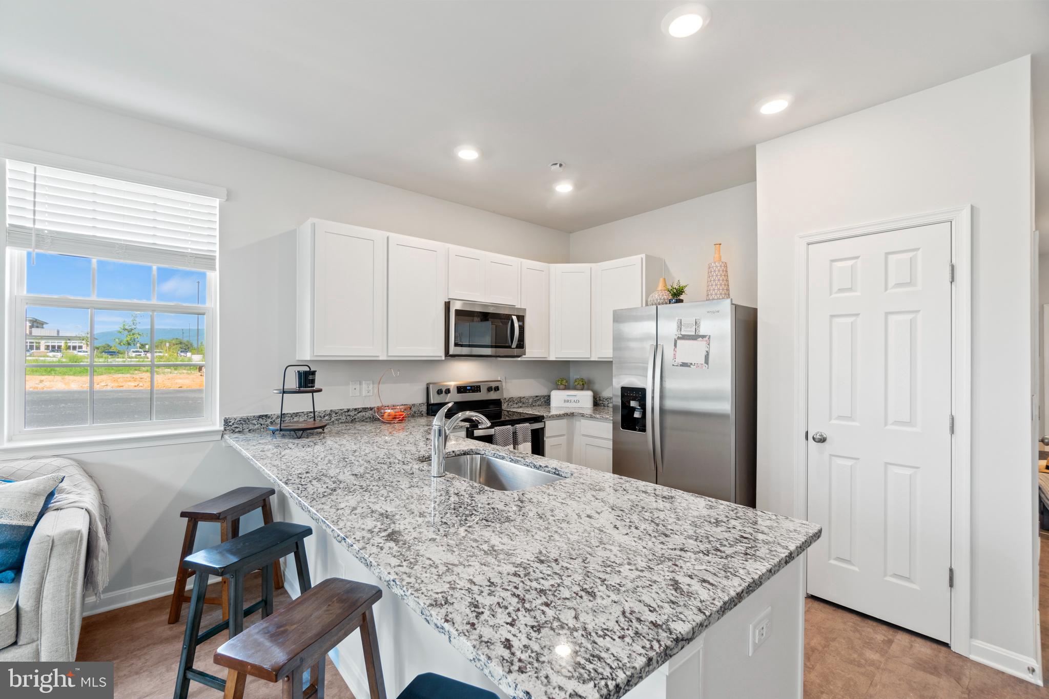 LURAY LANDING - Residential