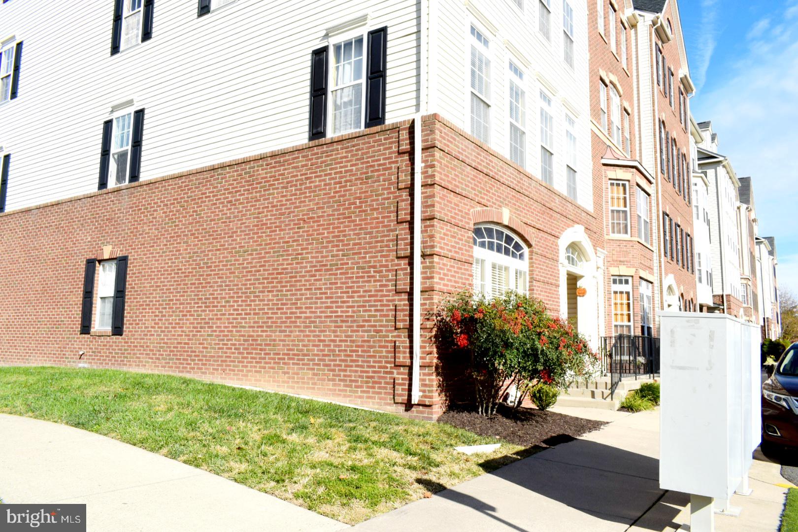 CONDOMINIUMS AT KIRKPATR - Residential