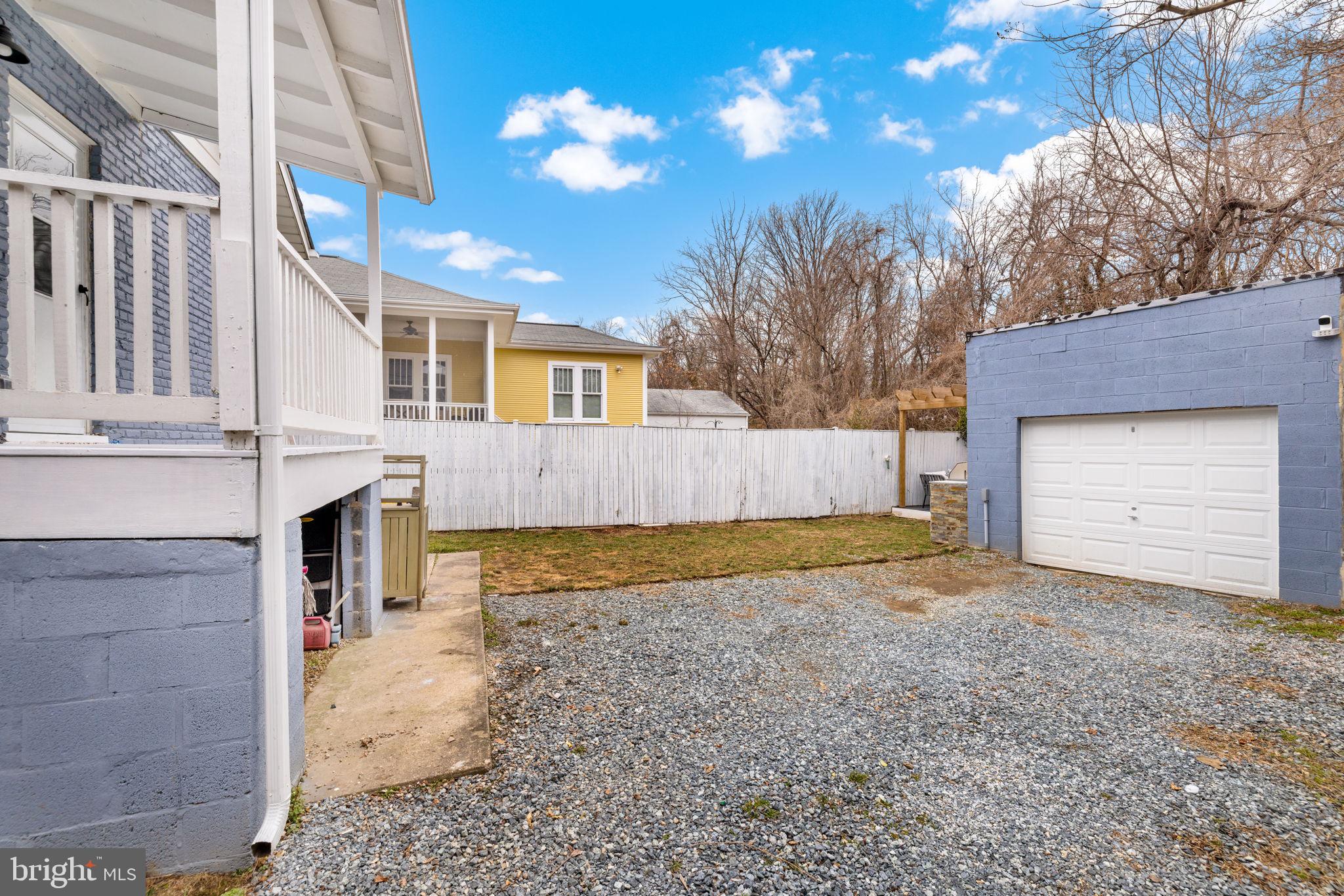 DEL RAY - Residential