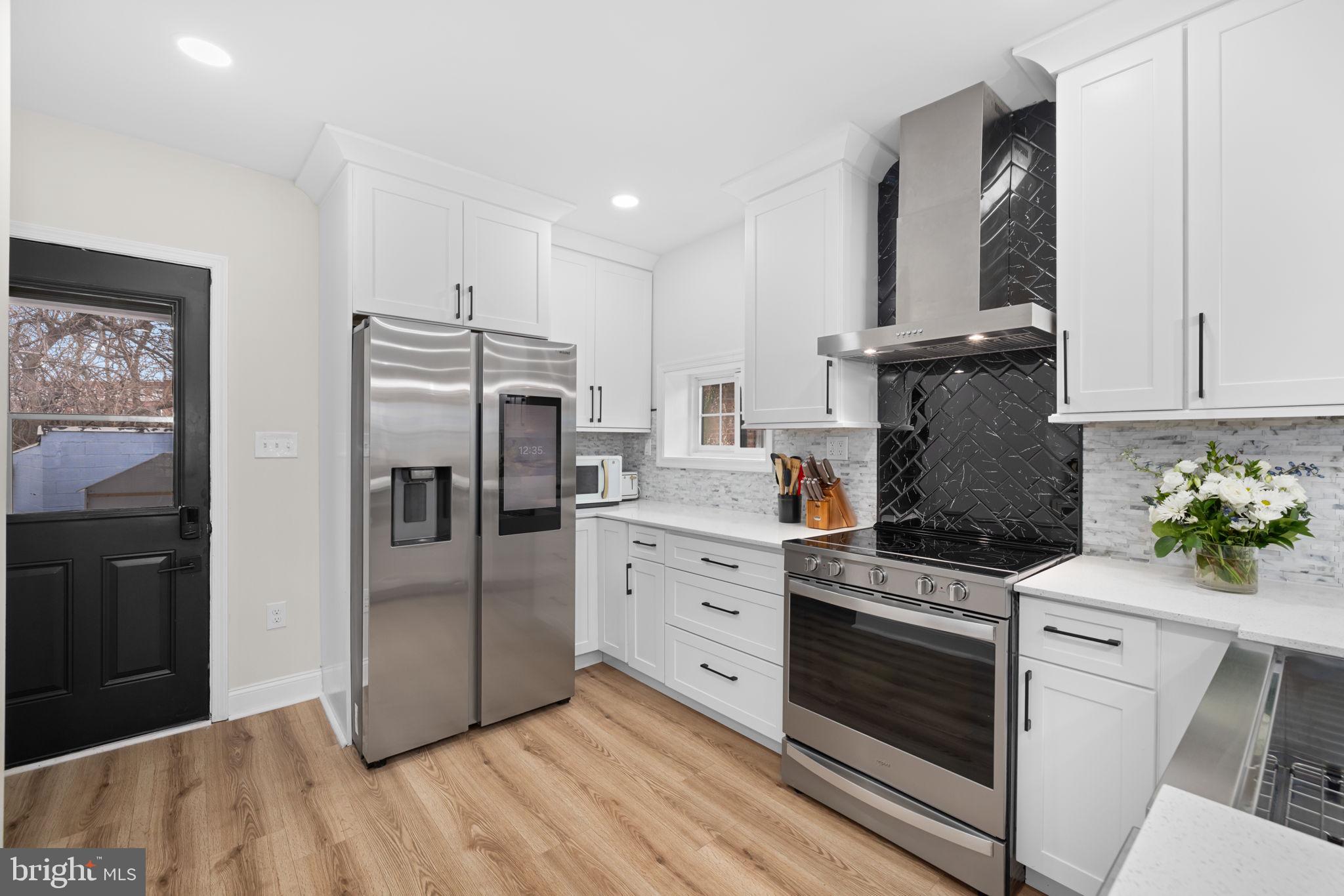 DEL RAY - Residential