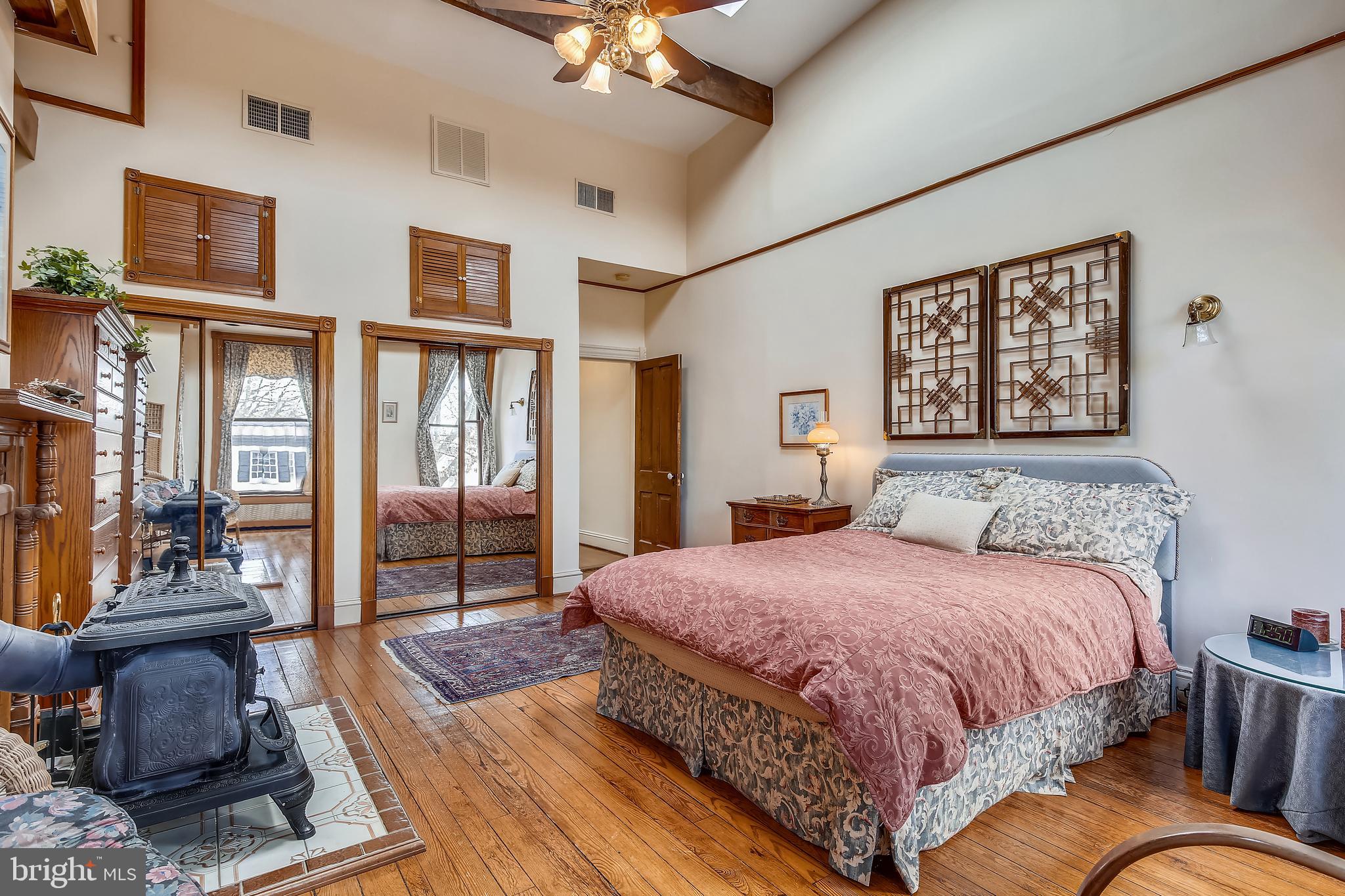 CARRIAGE WORKS - Residential