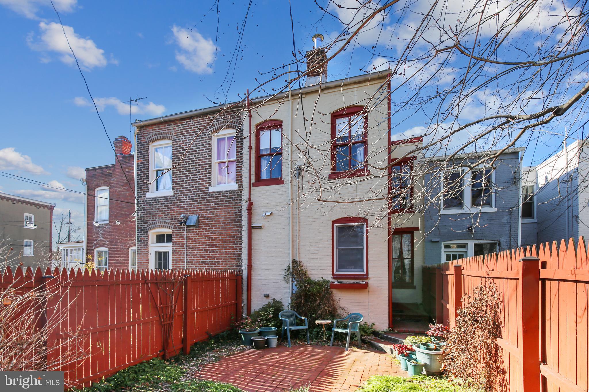 CARRIAGE WORKS - Residential