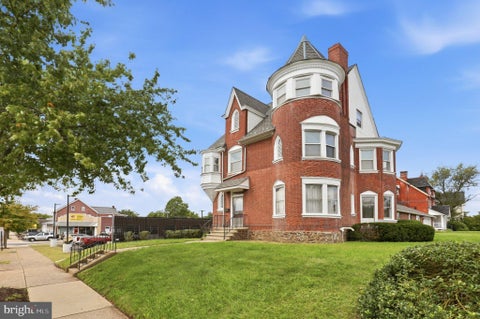 Photo of 300 S Broad Street, LANSDALE, PA 19446 (MLS # PAMC2196040)