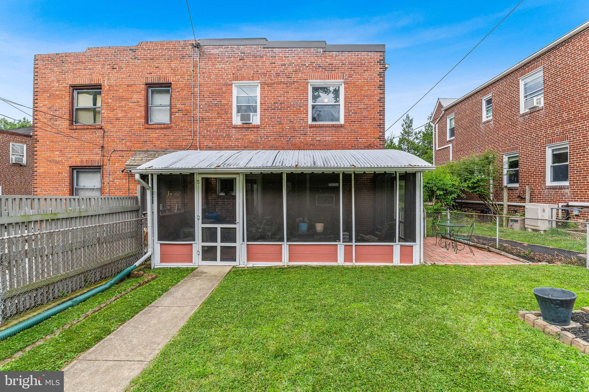 WALTHERSON - Residential