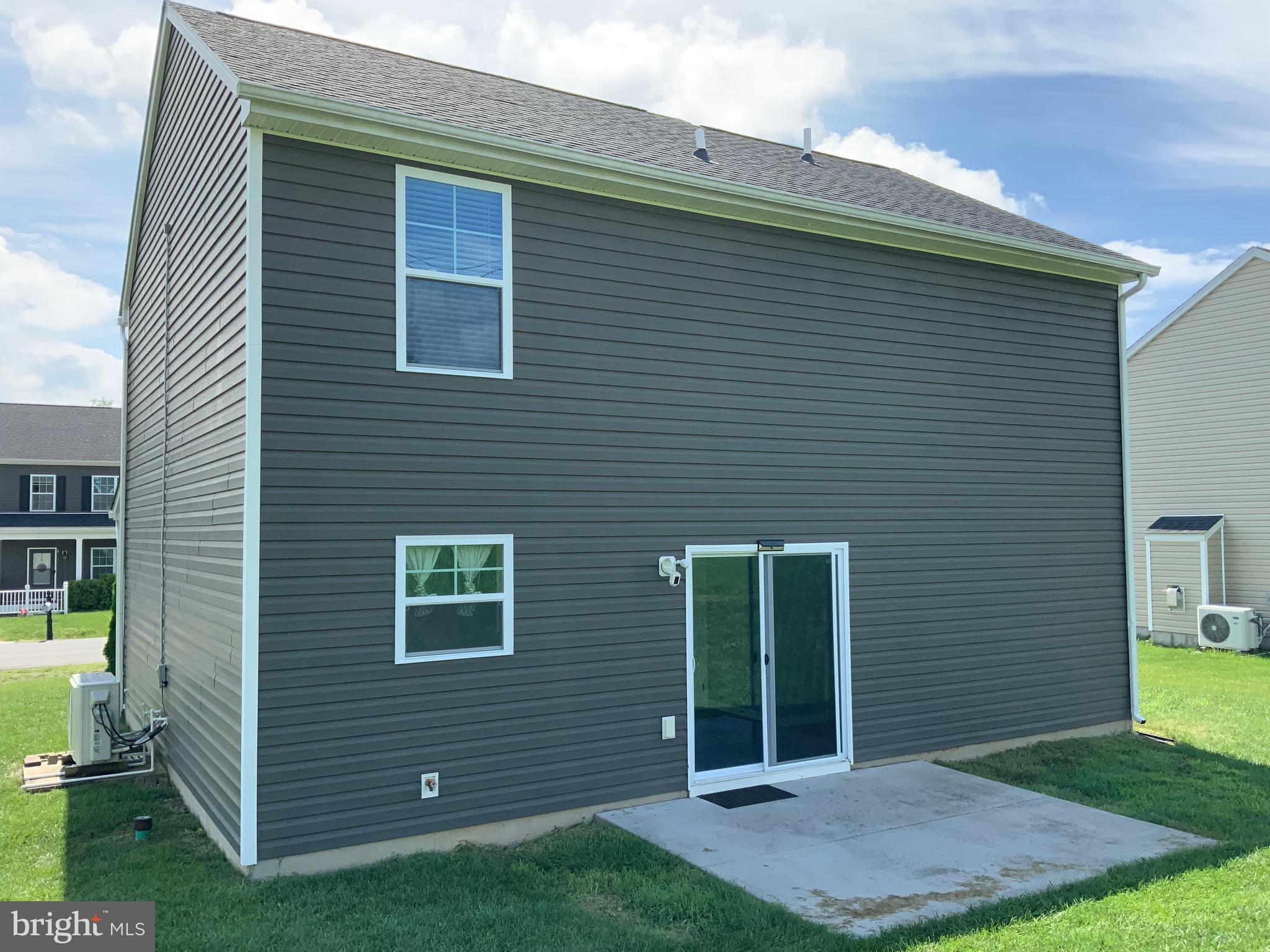 PRINCETON SHOALS - Residential Lease