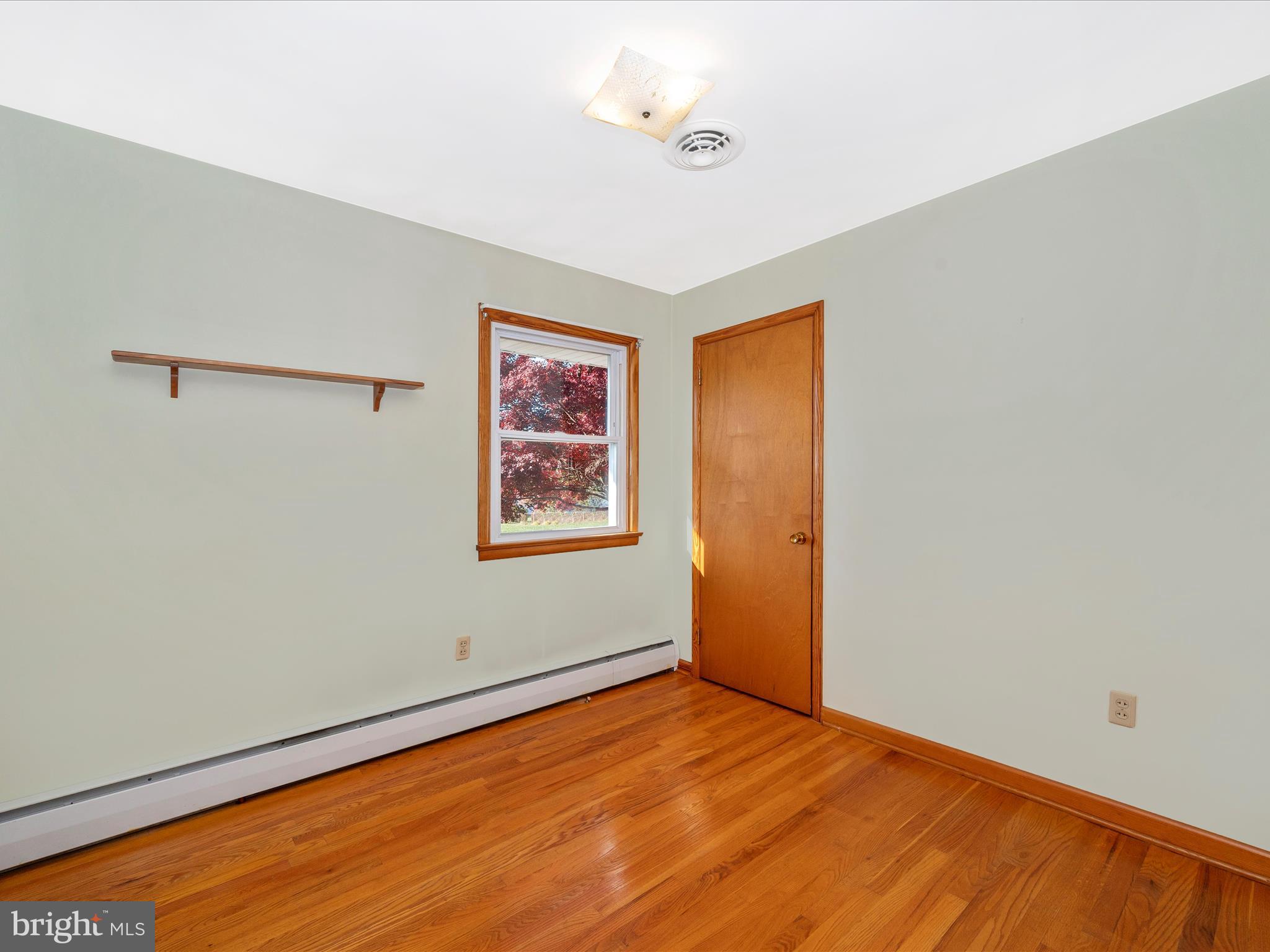 MIDDLETOWN - Residential