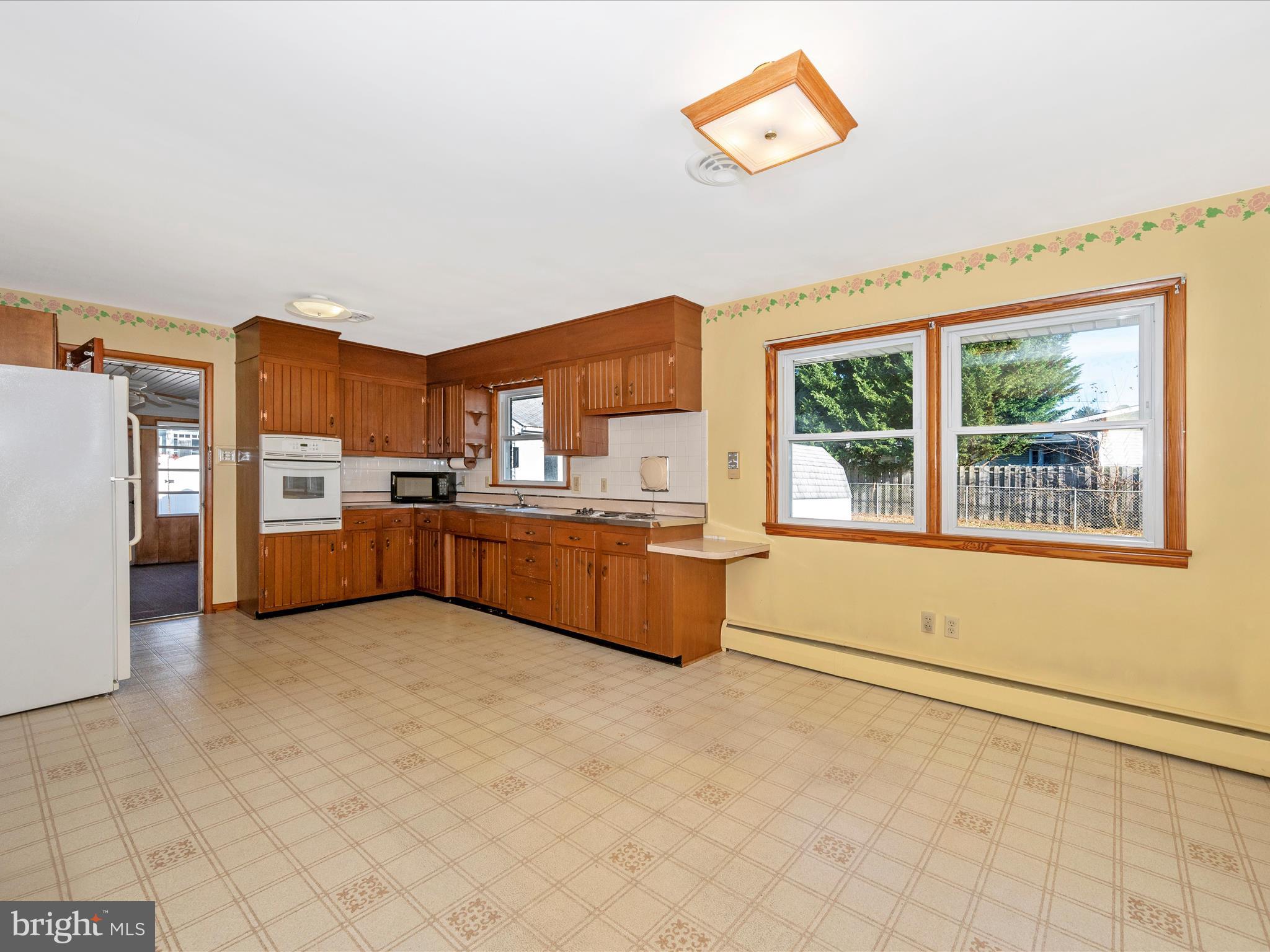 MIDDLETOWN - Residential