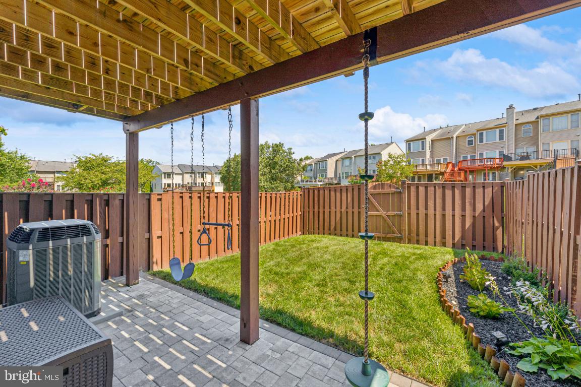 BRIGHTFIELD FARMS - Residential