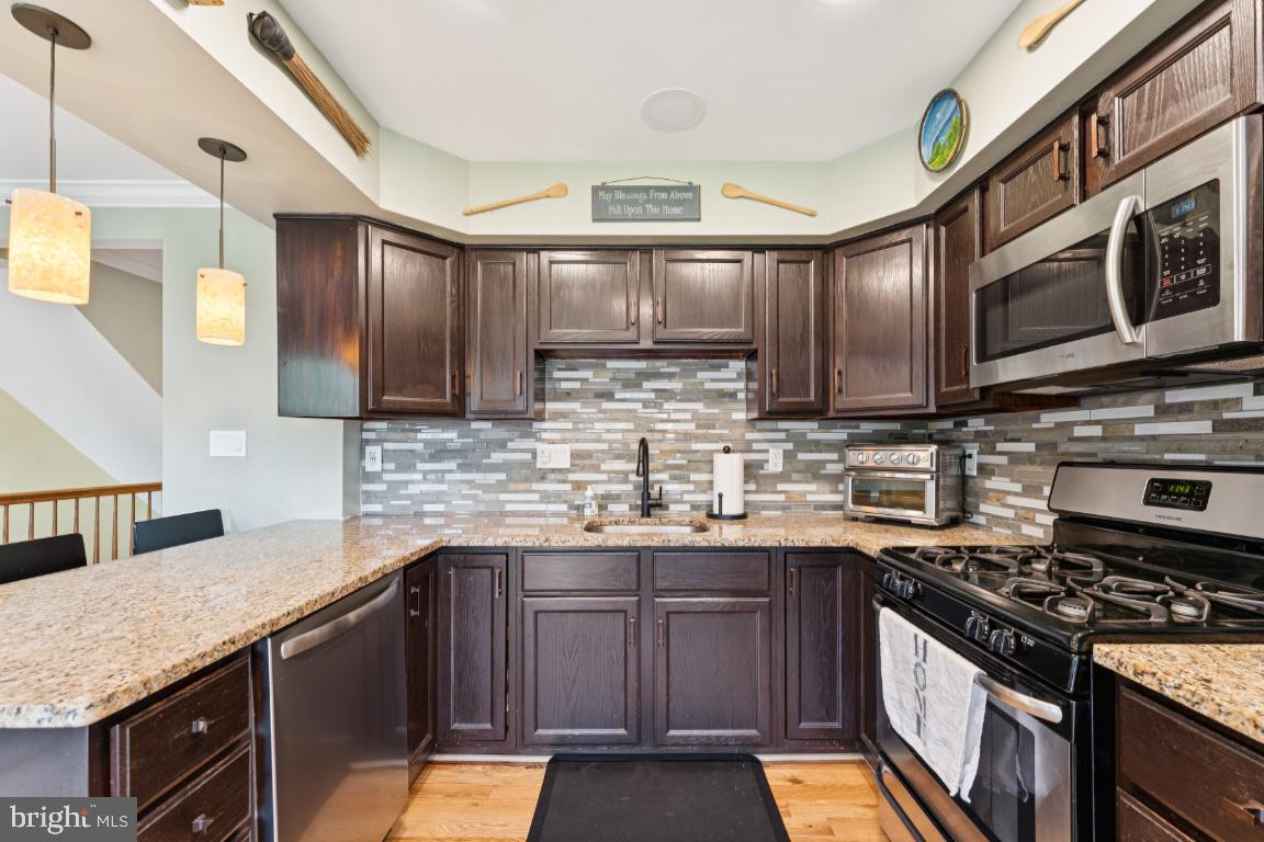 BRIGHTFIELD FARMS - Residential