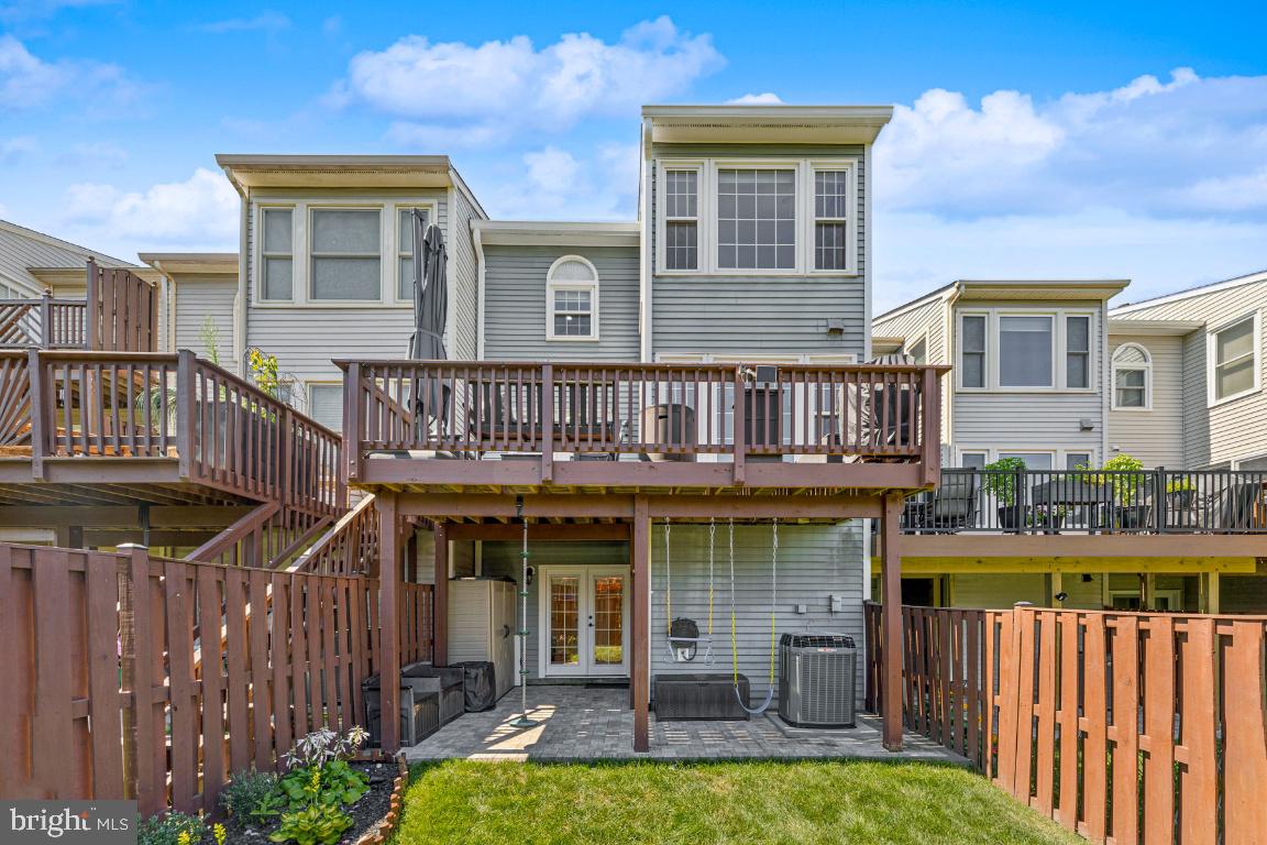 BRIGHTFIELD FARMS - Residential