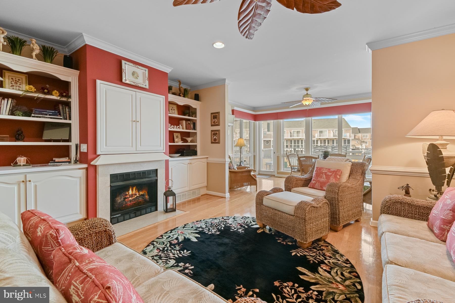 BAYVILLE SHORES - Residential