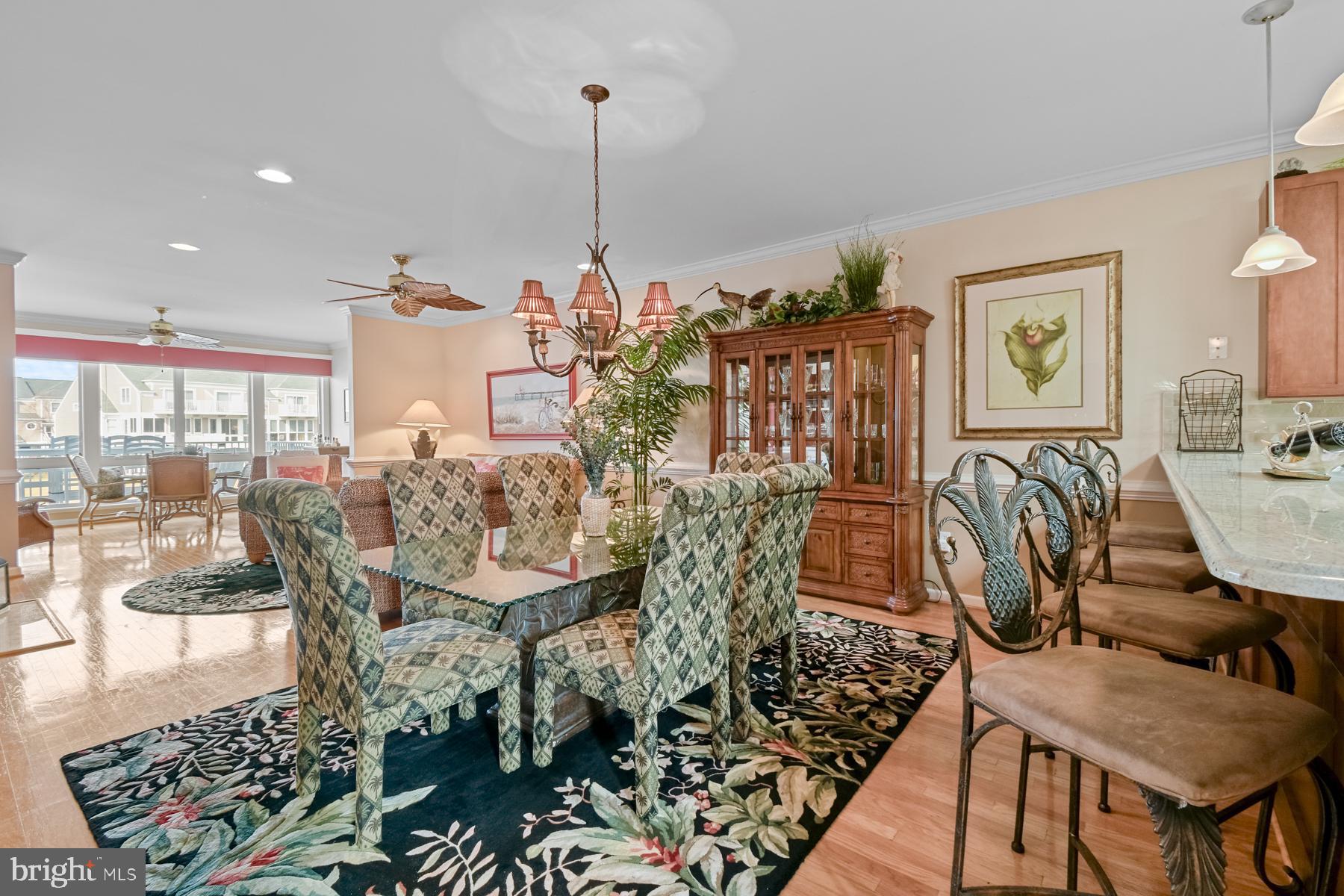 BAYVILLE SHORES - Residential