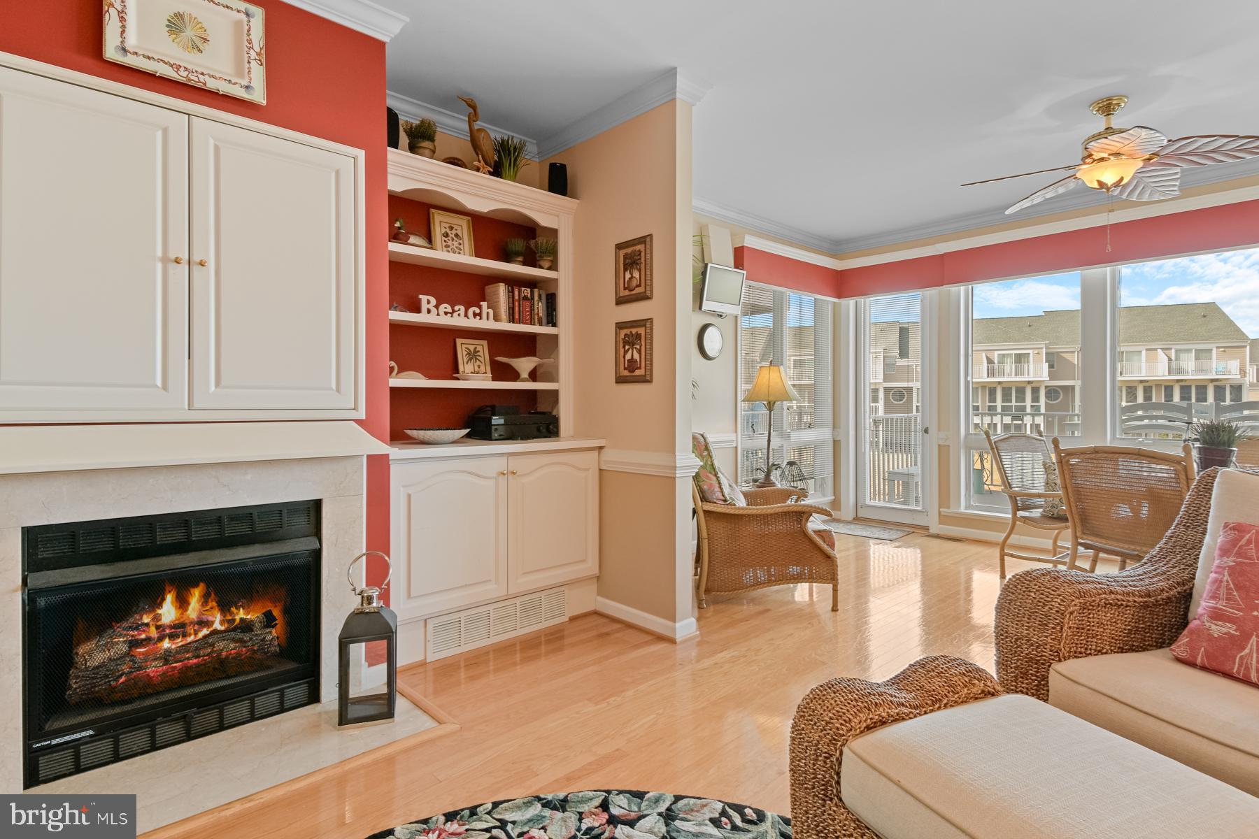 BAYVILLE SHORES - Residential