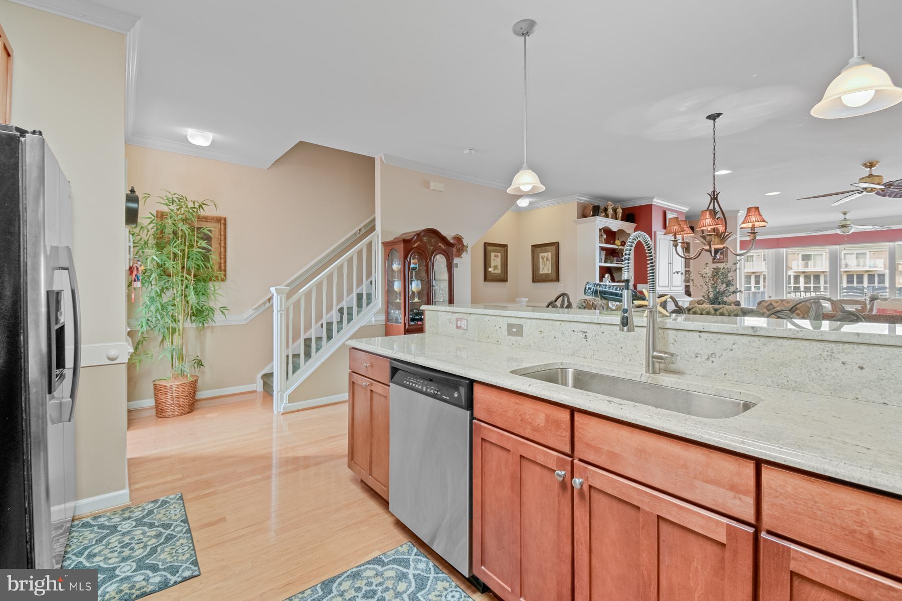 BAYVILLE SHORES - Residential