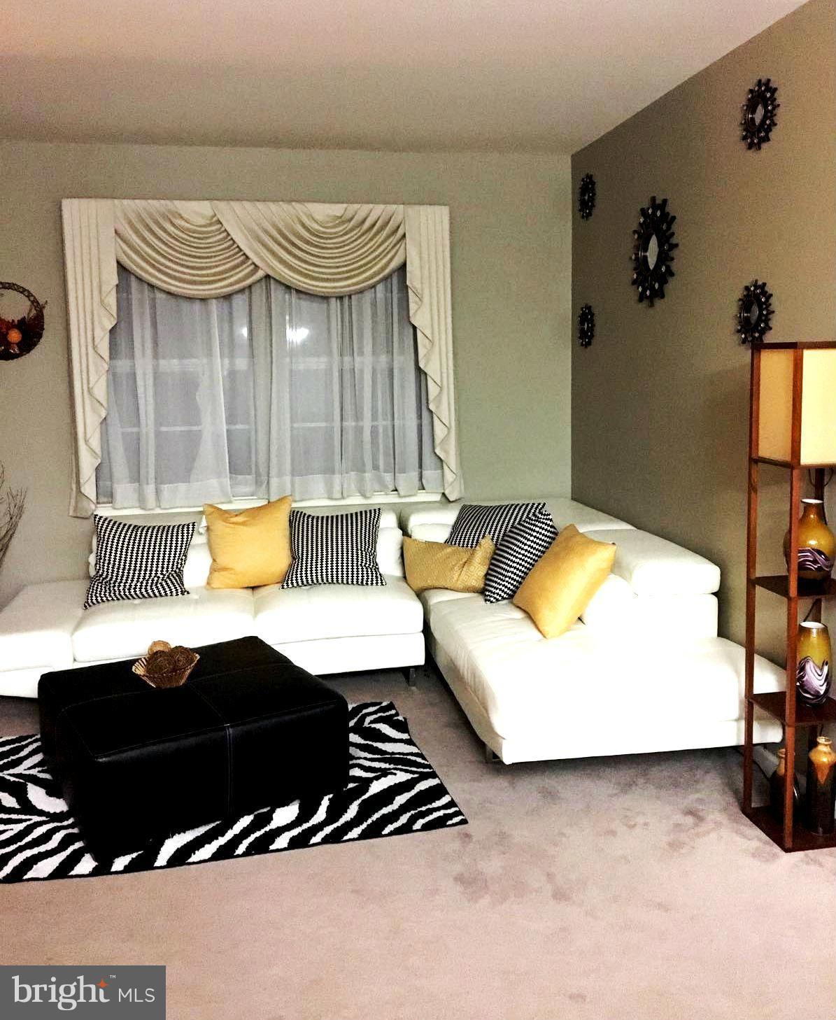 VILLAGES OF WINTERSET - Residential