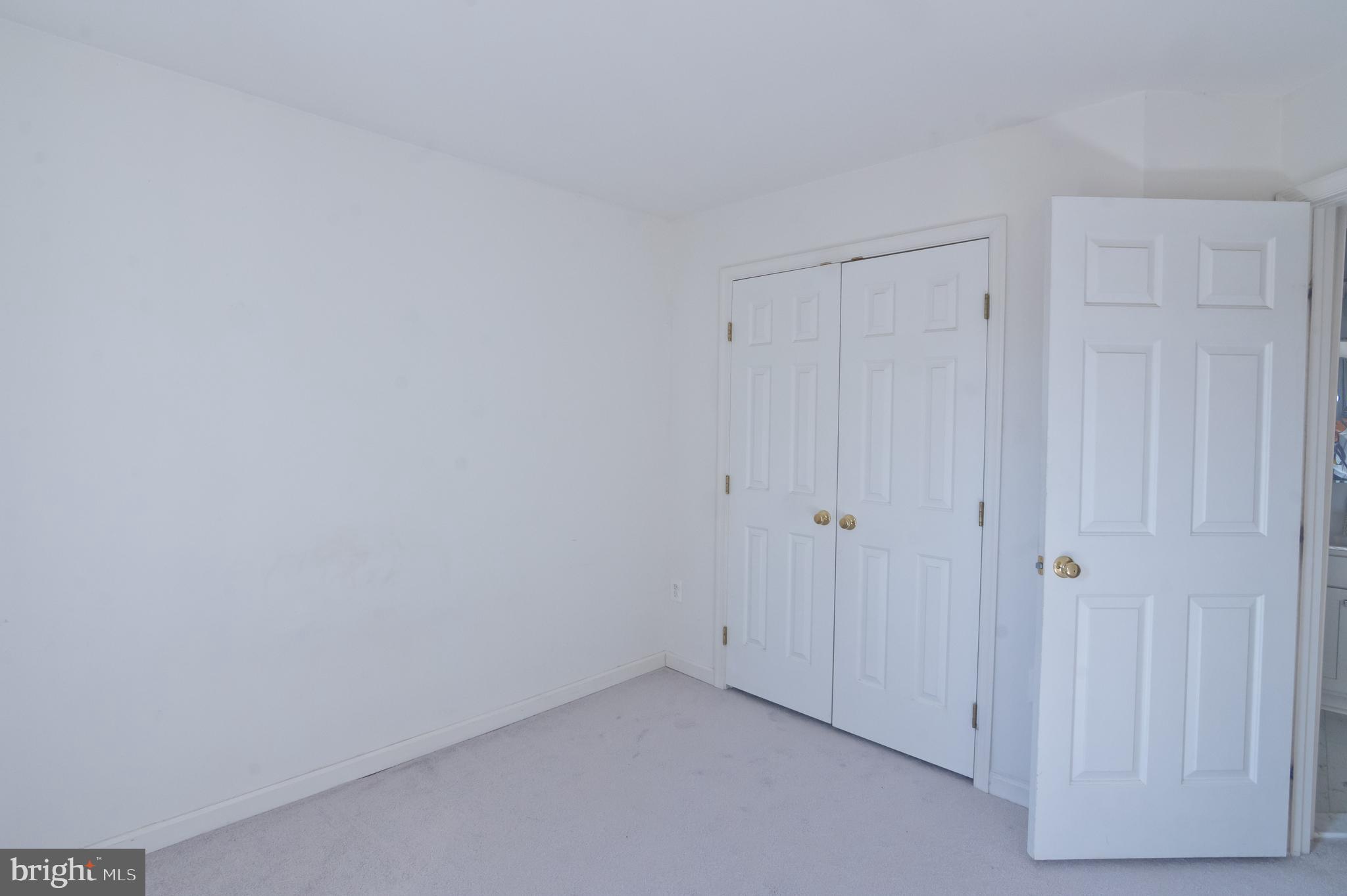 SUMMIT CREEK - Residential