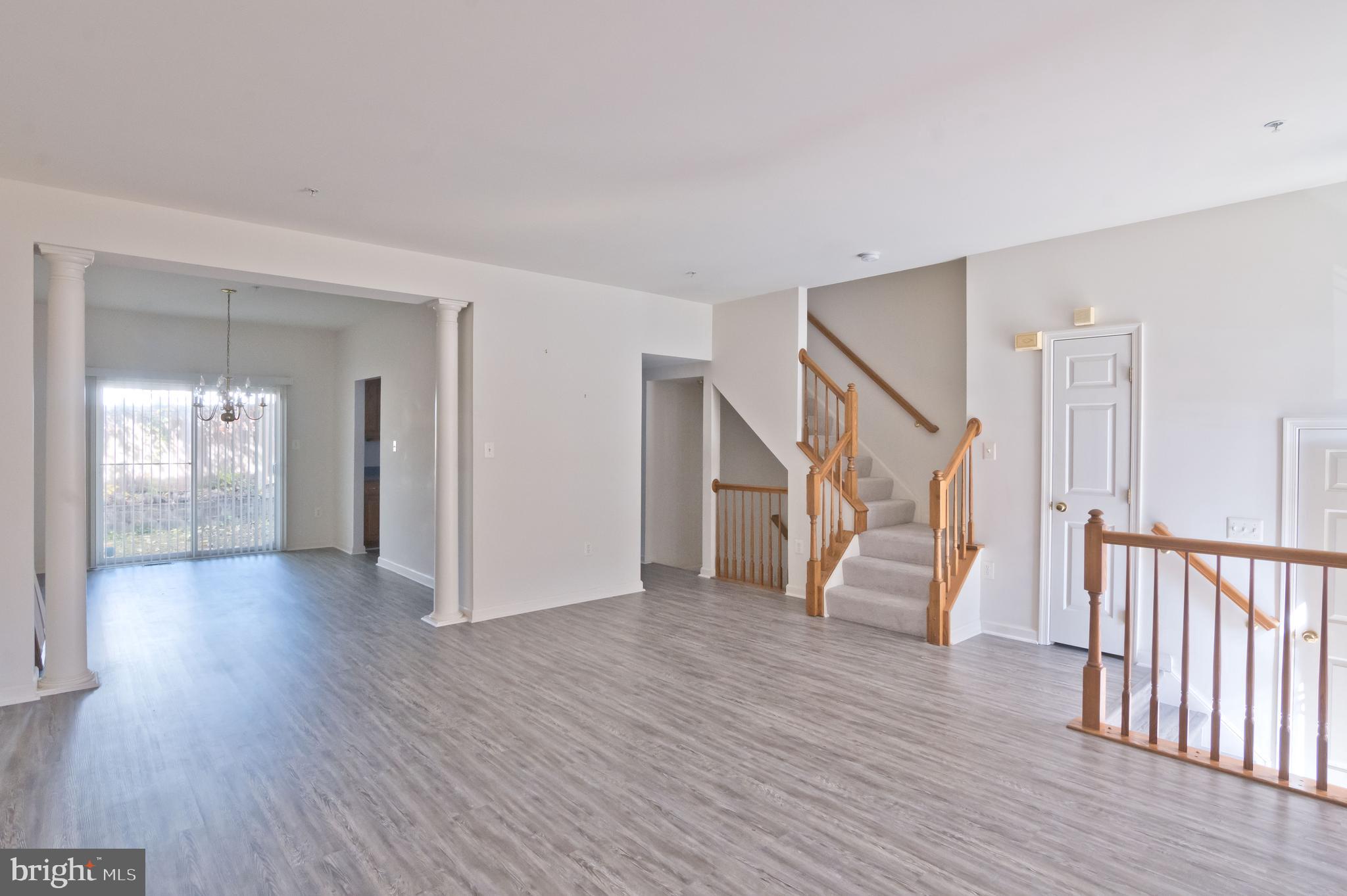 SUMMIT CREEK - Residential