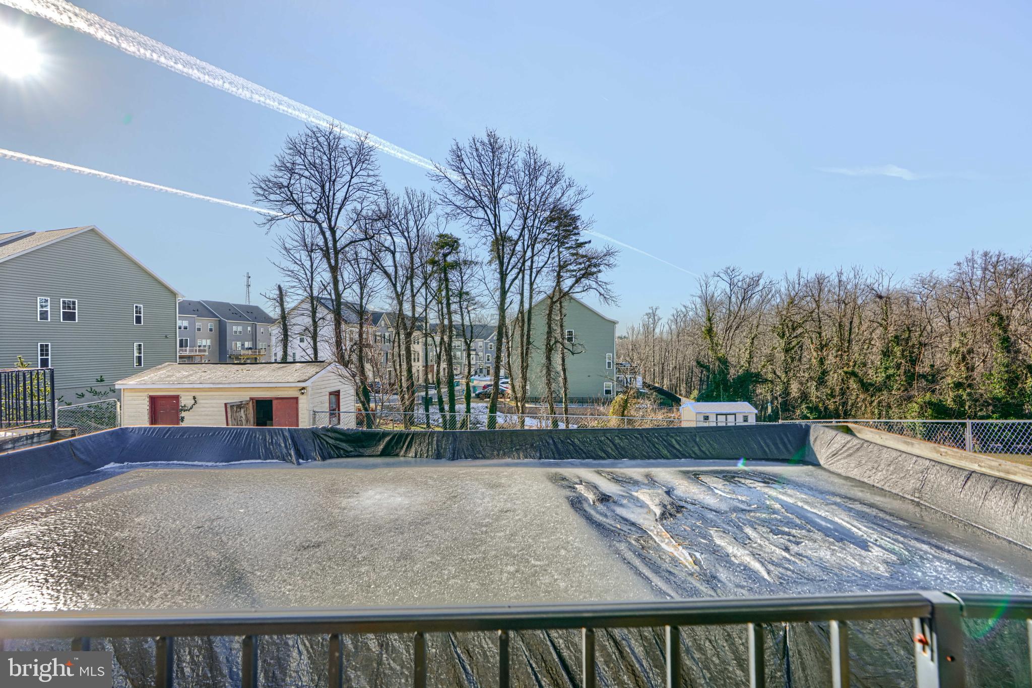 DAMASCUS OUTSIDE - Residential