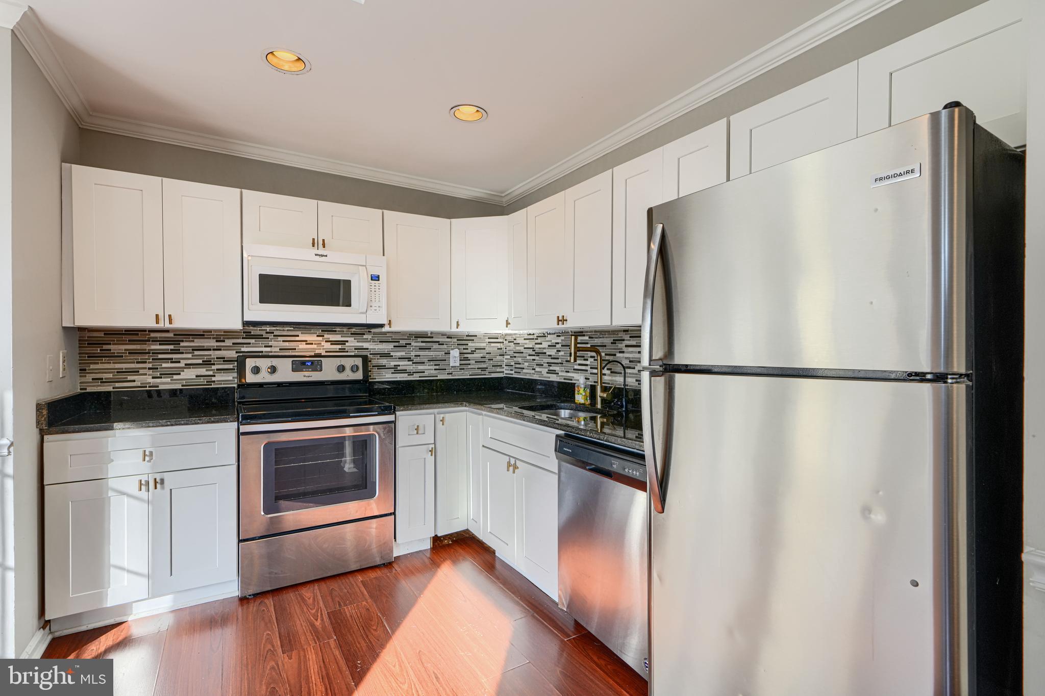 DAMASCUS OUTSIDE - Residential