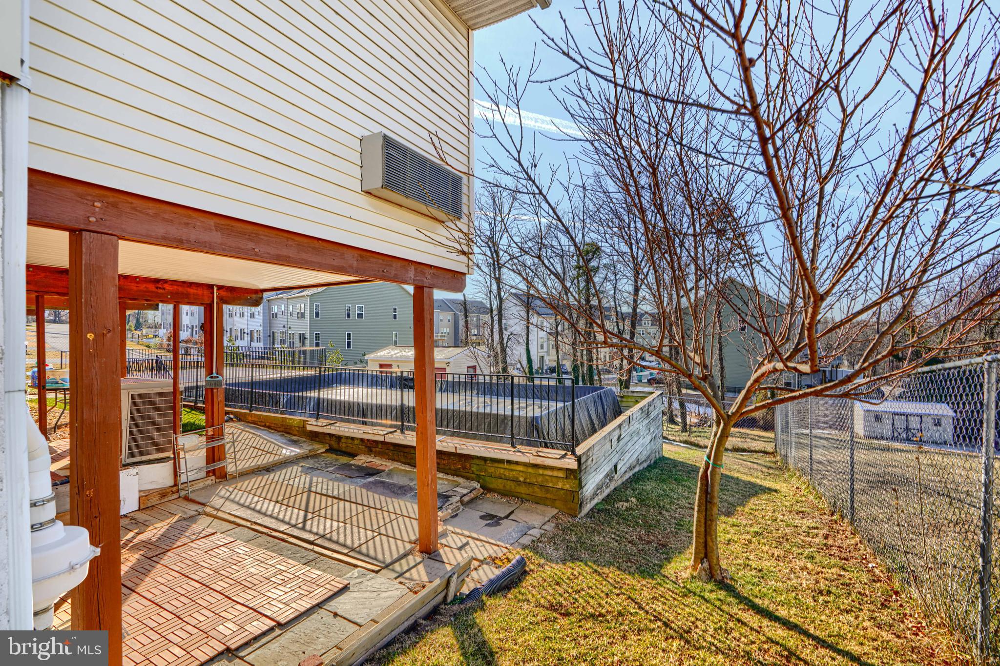 DAMASCUS OUTSIDE - Residential