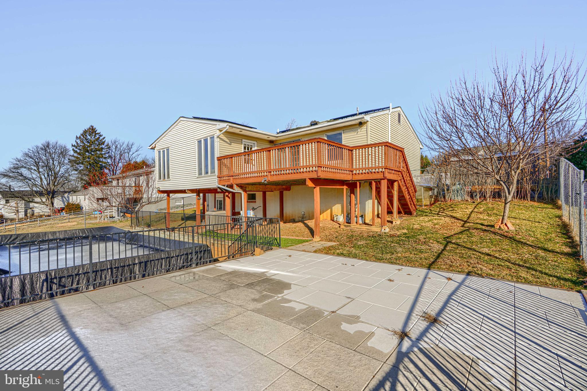 DAMASCUS OUTSIDE - Residential