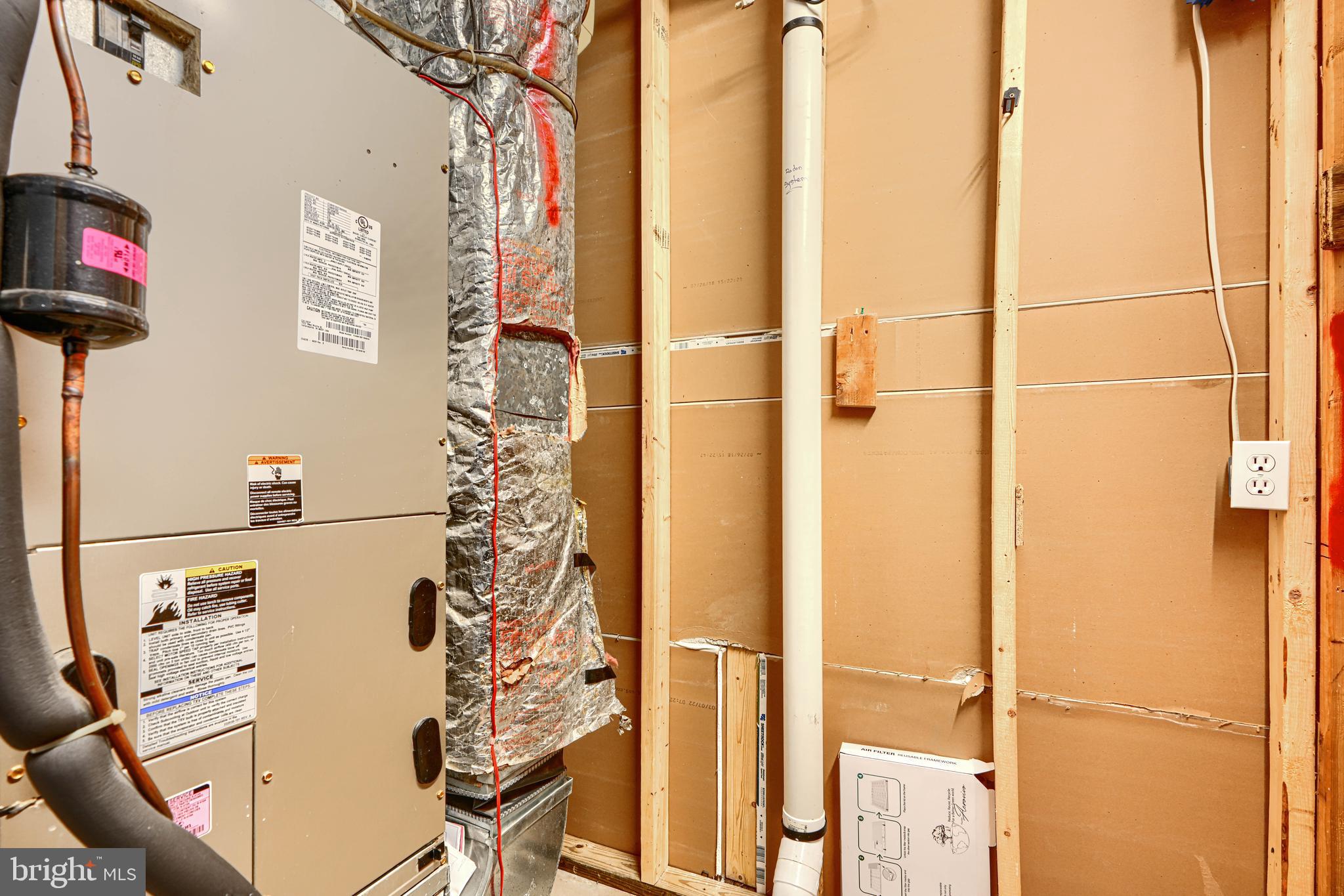 DAMASCUS OUTSIDE - Residential