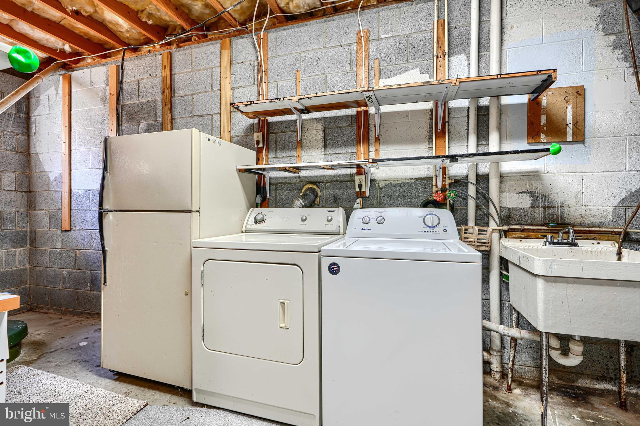 DAMASCUS OUTSIDE - Residential