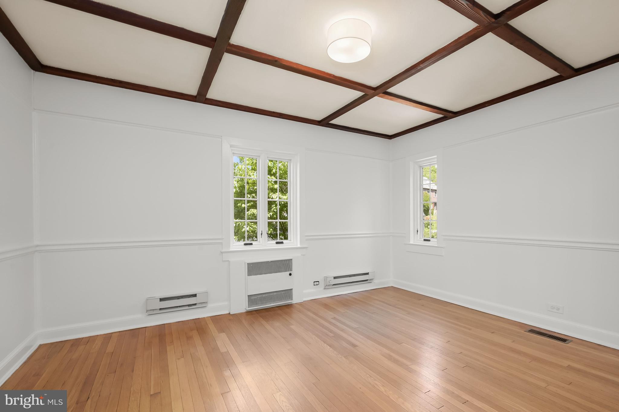 NORTH HILLS - Residential