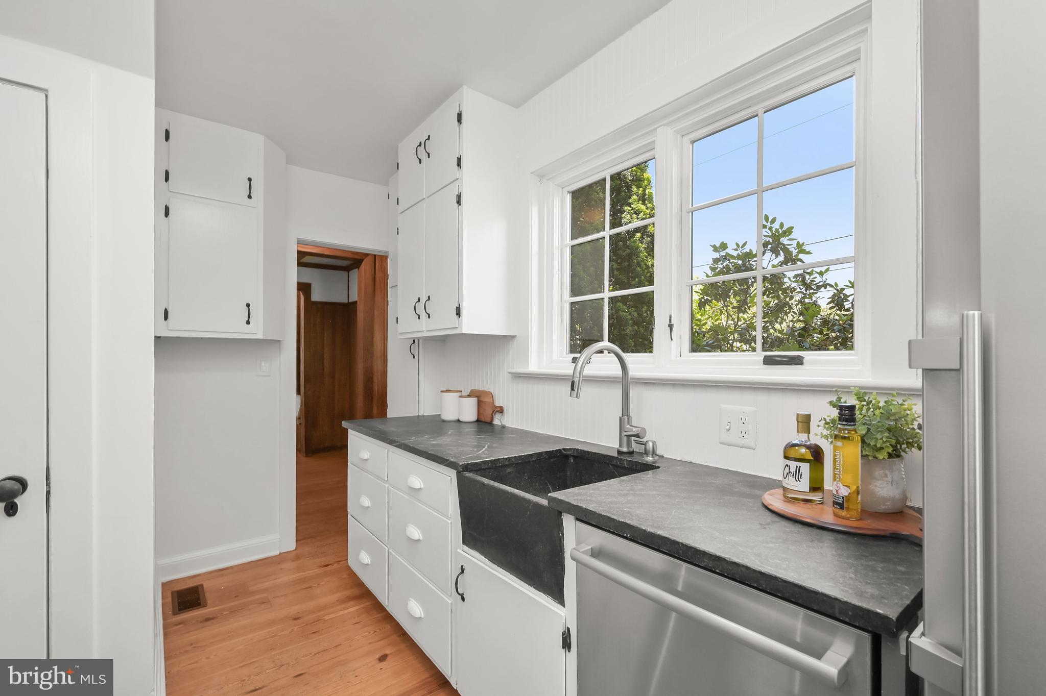 NORTH HILLS - Residential