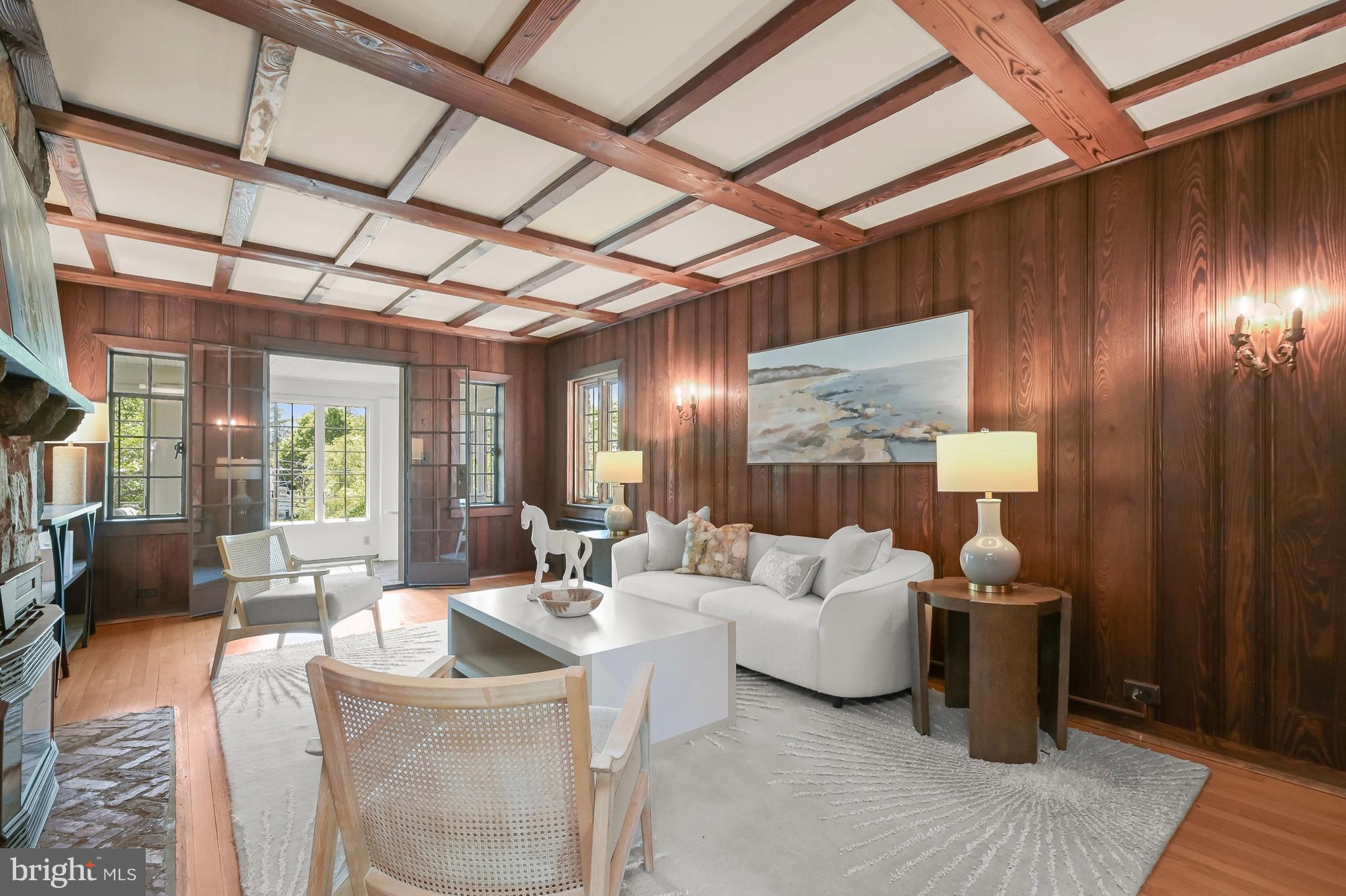 NORTH HILLS - Residential