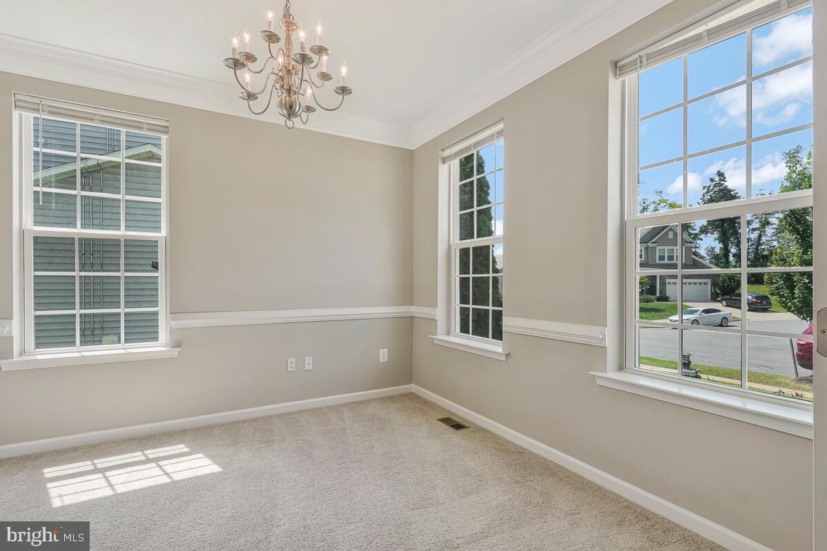 WINDSOR MANOR - Residential