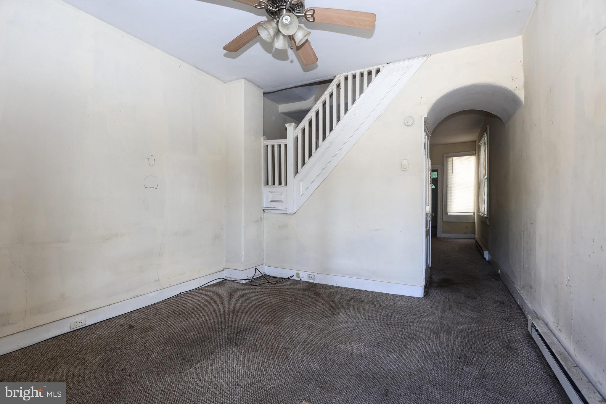 543 E NORWEGIAN STREET