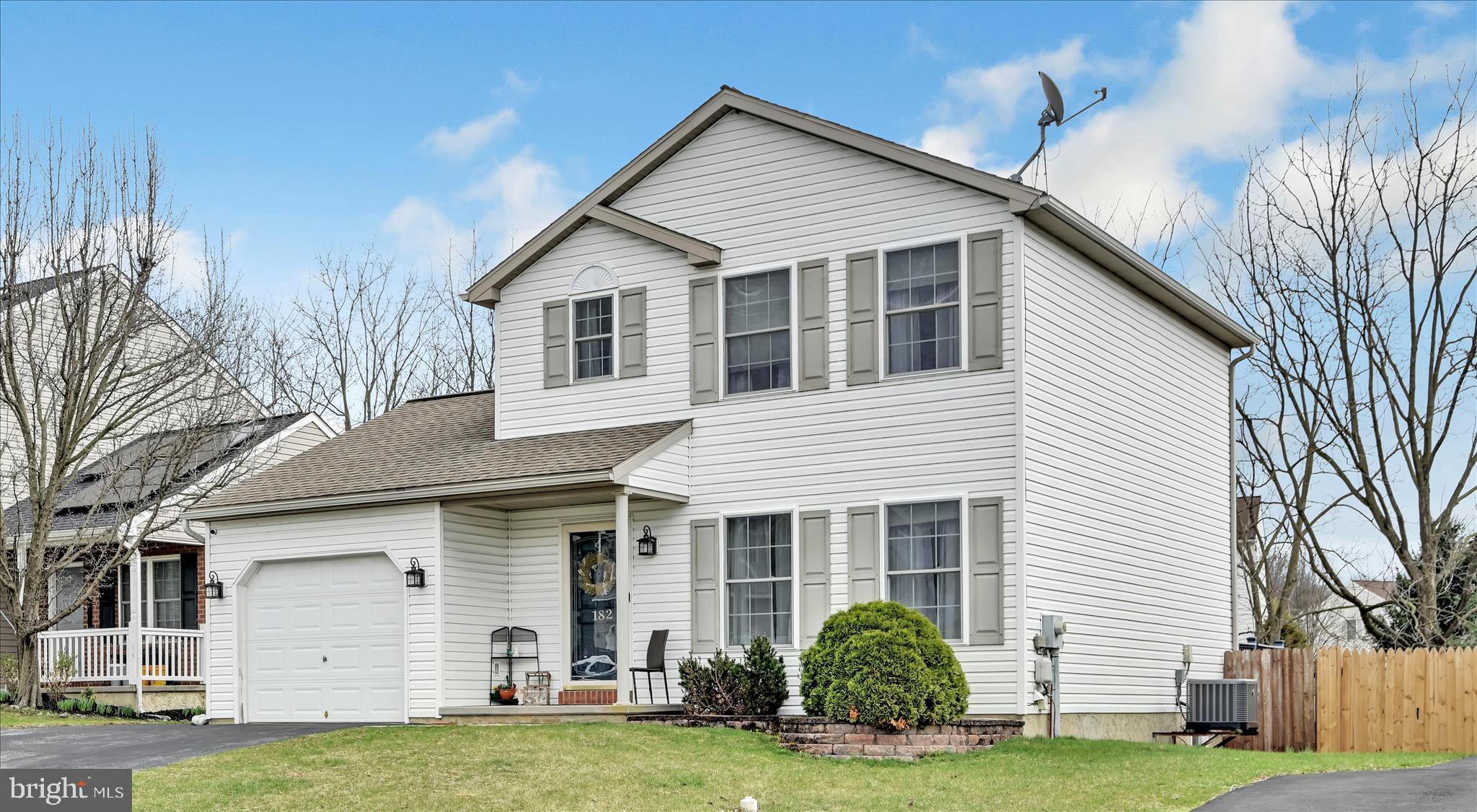 TWIN CREEKS DEVELOPM - Residential