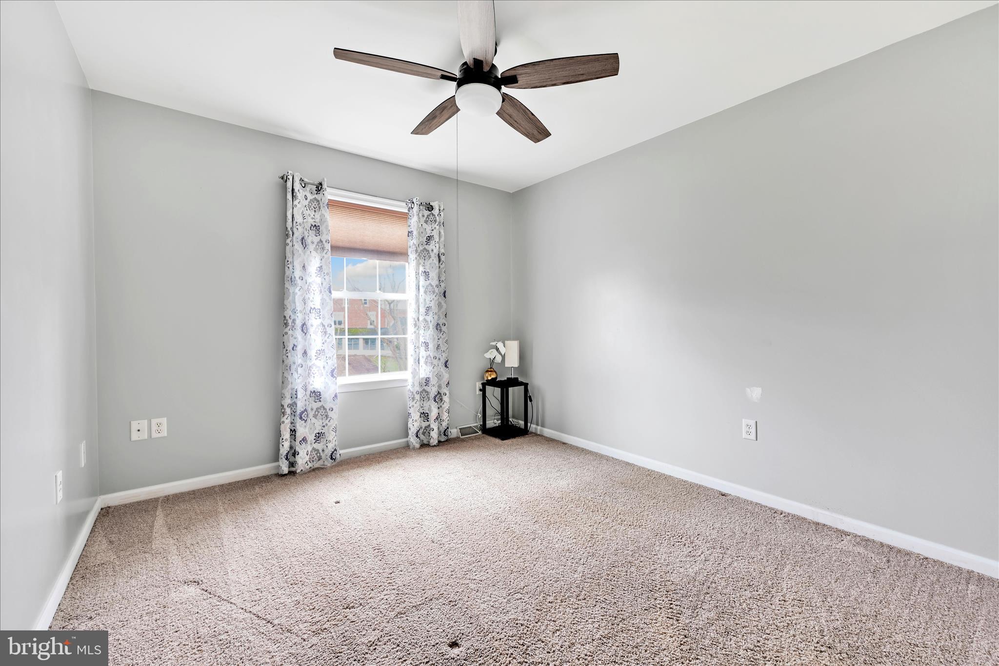 TWIN CREEKS DEVELOPM - Residential