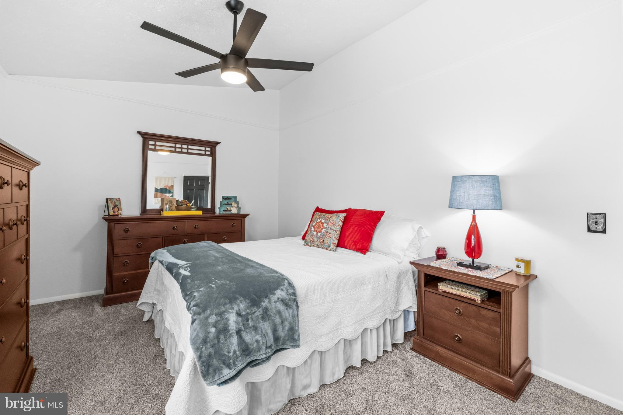 CHESTERFIELD - Residential