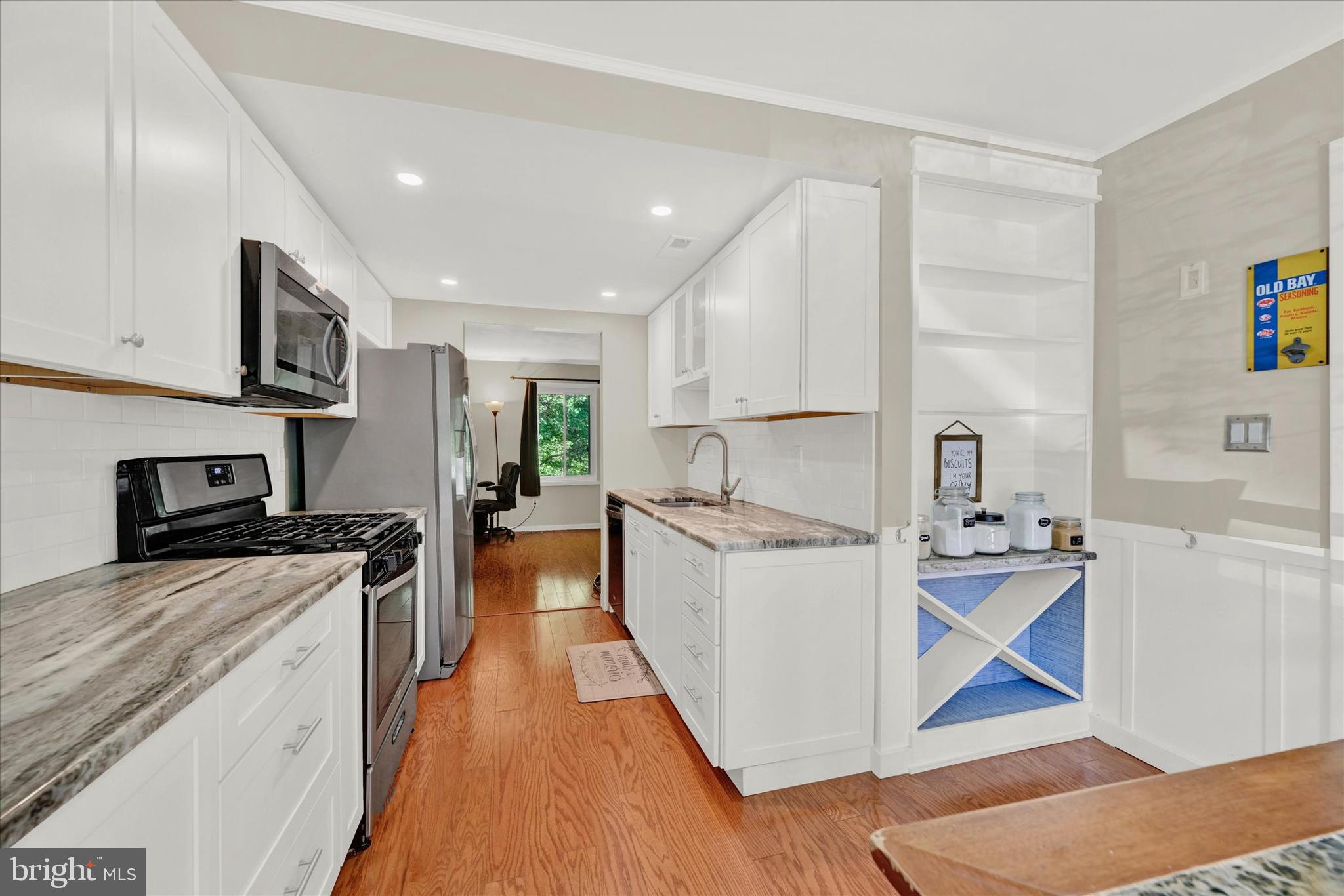 PINE GROVE - Residential