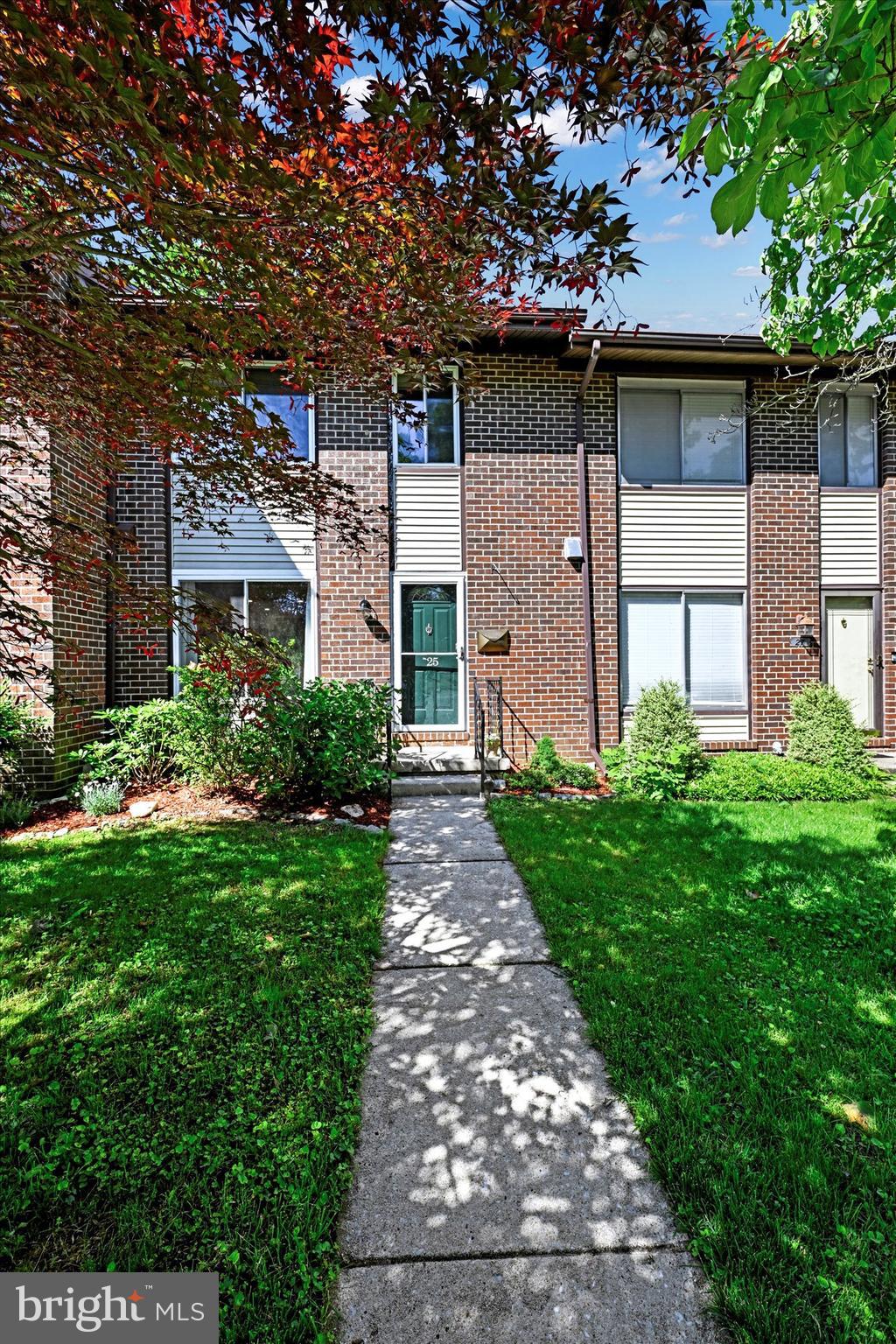 PINE GROVE - Residential