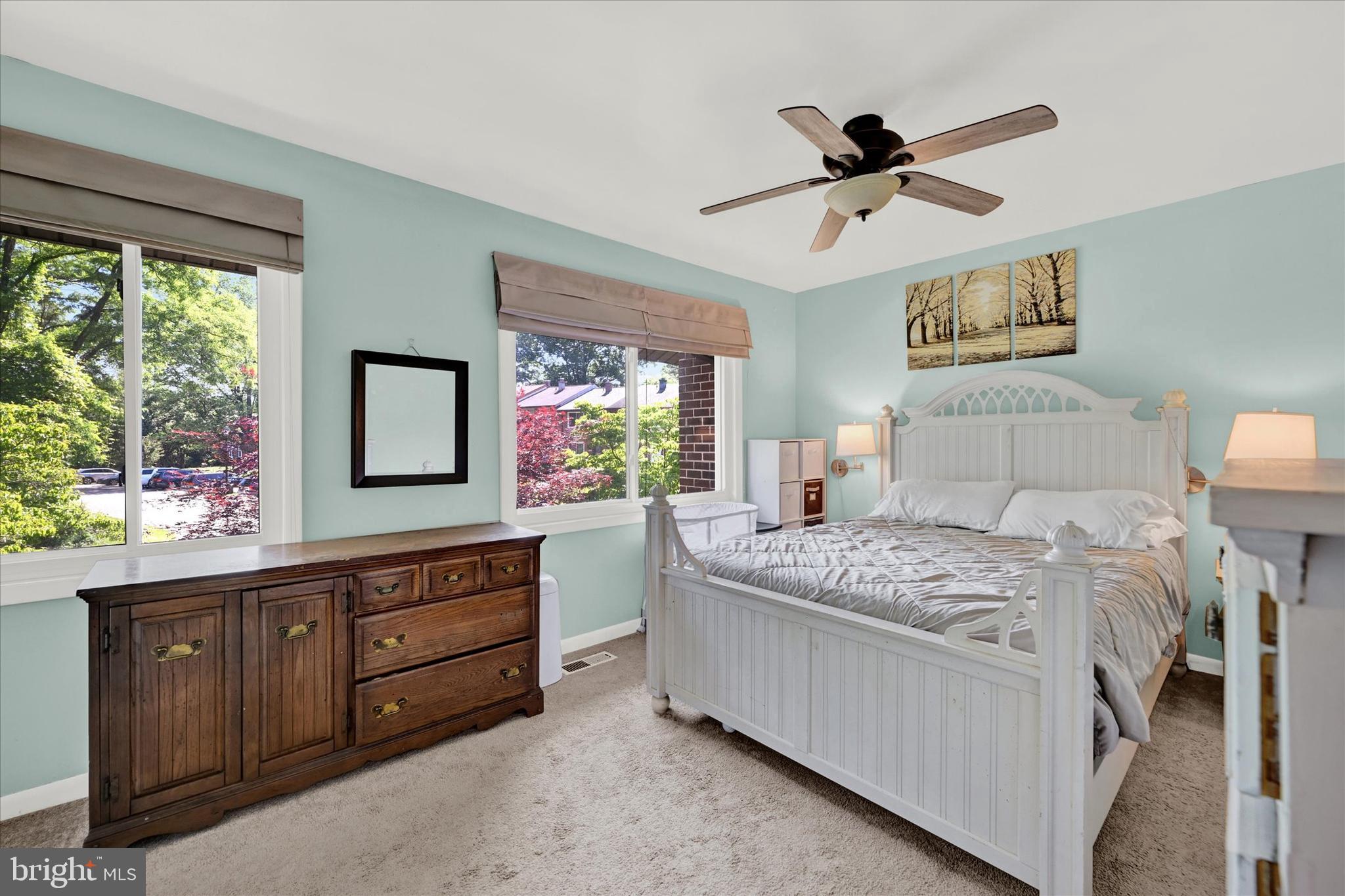 PINE GROVE - Residential