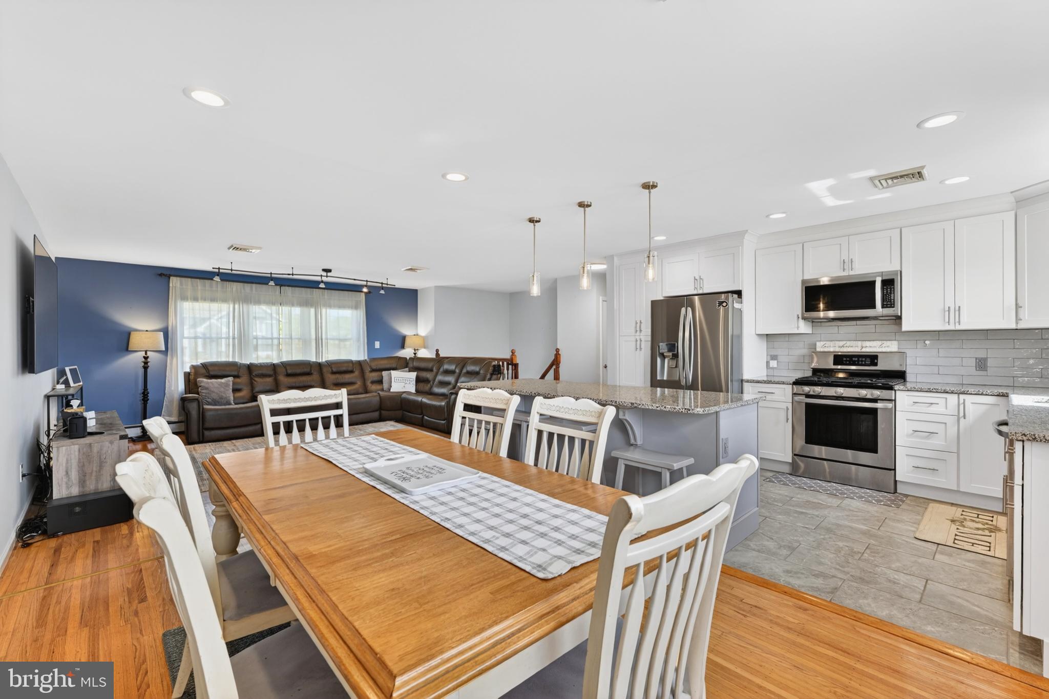 PALOMINO FARMS - Residential