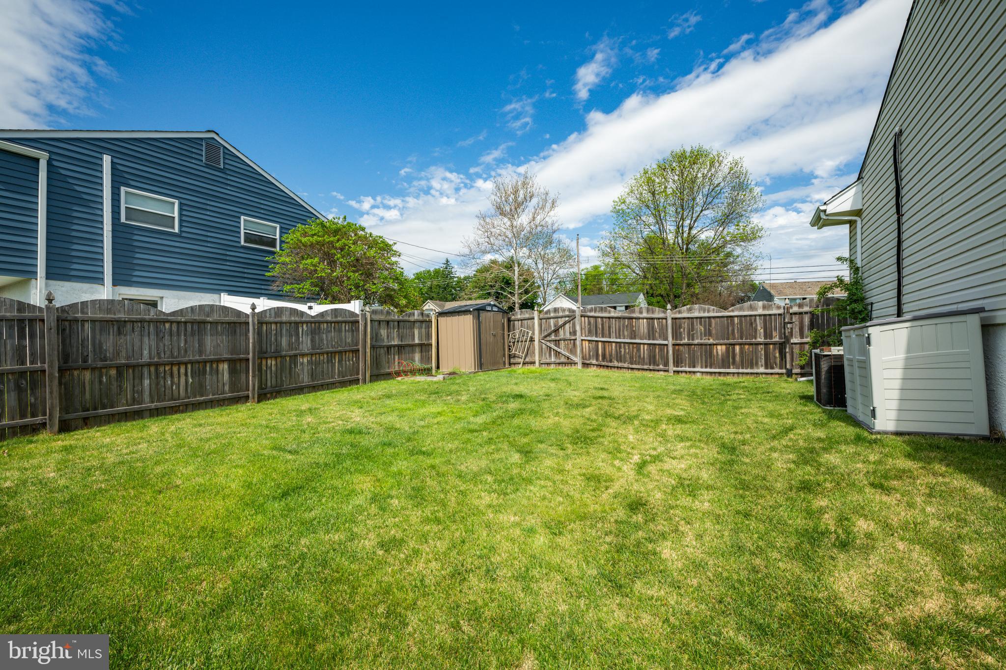 PALOMINO FARMS - Residential