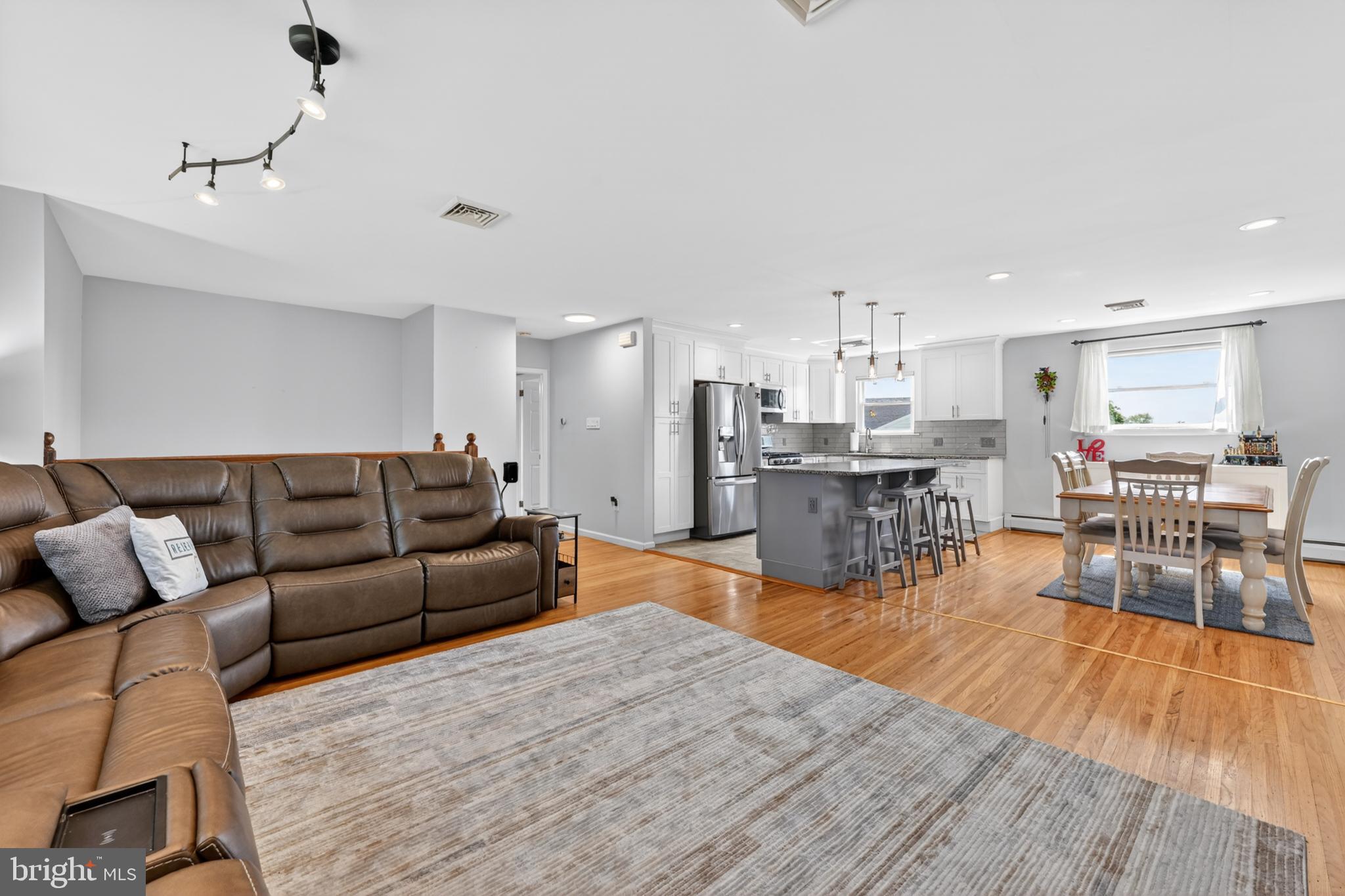 PALOMINO FARMS - Residential