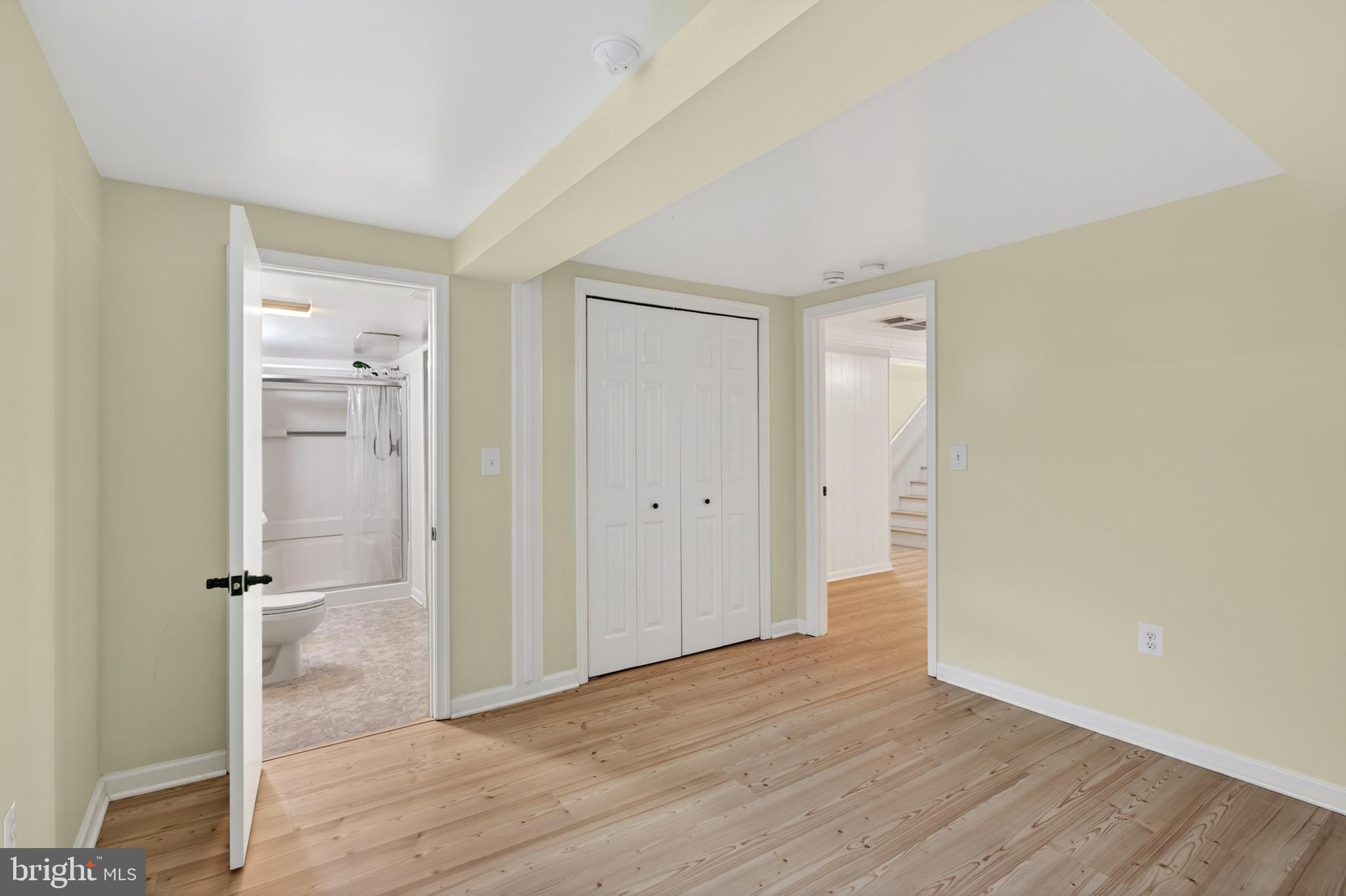 TOWN OF MIDDLEBURG - Residential