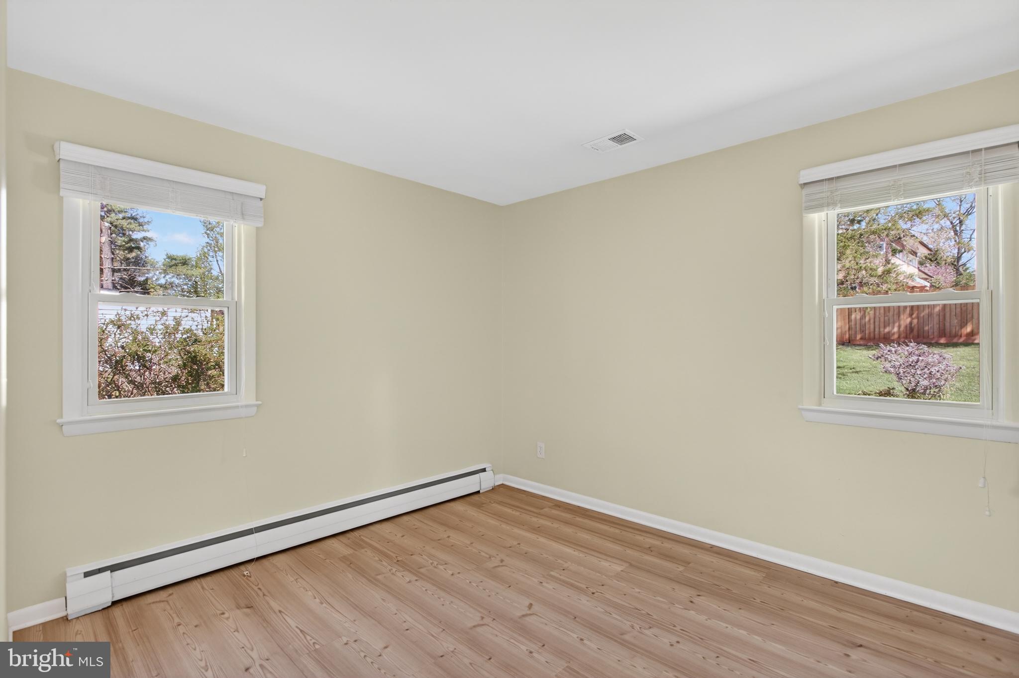 TOWN OF MIDDLEBURG - Residential