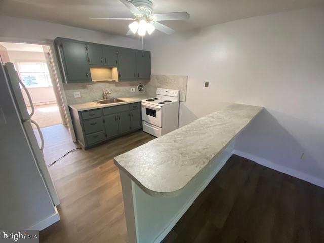 000 - Residential Lease