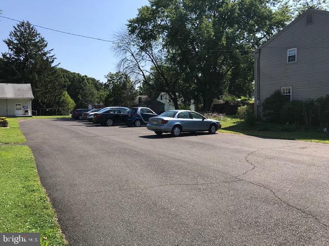 000 - Residential Lease